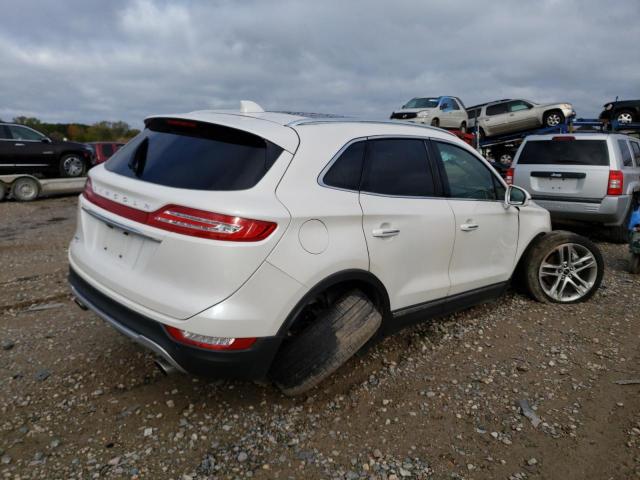 Photo 2 VIN: 5LMCJ3D98KUL52428 - LINCOLN MKC 