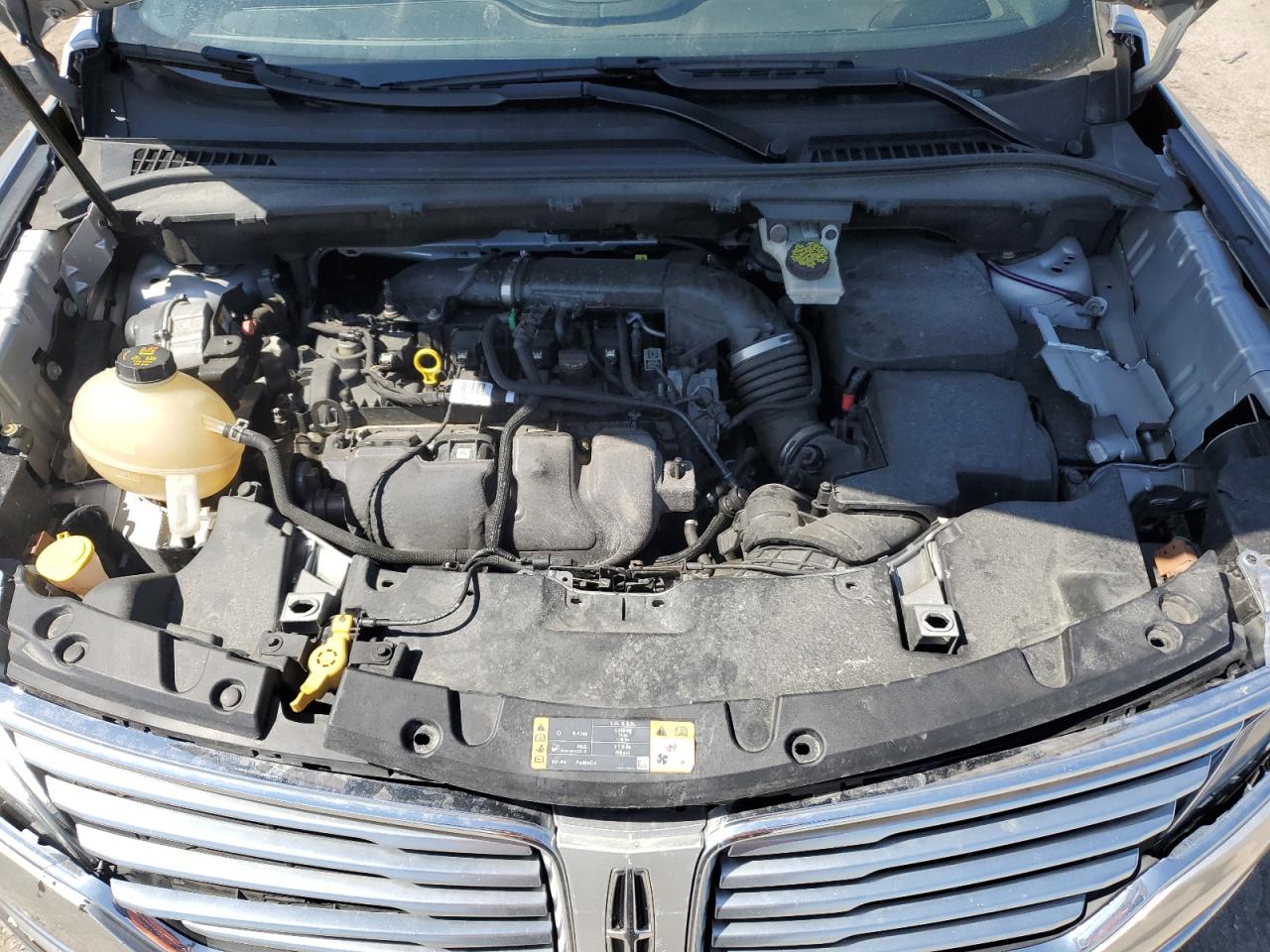 Photo 10 VIN: 5LMCJ3D99HUL35243 - LINCOLN MKC 