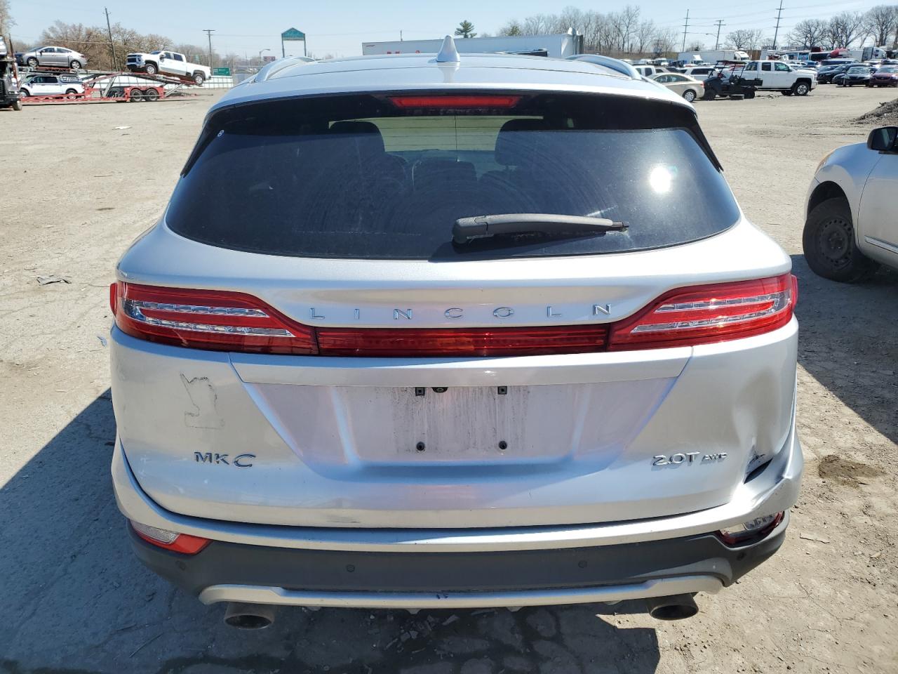 Photo 5 VIN: 5LMCJ3D99HUL35243 - LINCOLN MKC 