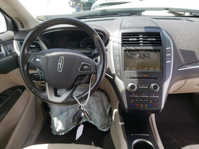 Photo 8 VIN: 5LMCJ3D9XHUL32125 - LINCOLN MKC 