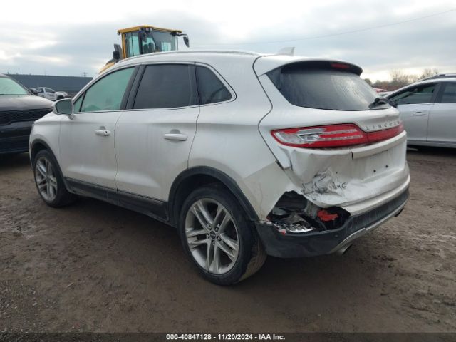 Photo 2 VIN: 5LMCJ3D9XJUL20577 - LINCOLN MKC 