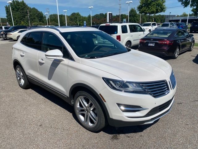 Photo 6 VIN: 5LMCJ3D9XJUL23091 - LINCOLN MKC 