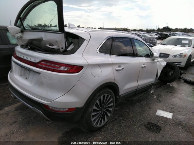 Photo 3 VIN: 5LMCJ4C99KUL17534 - LINCOLN MKC 