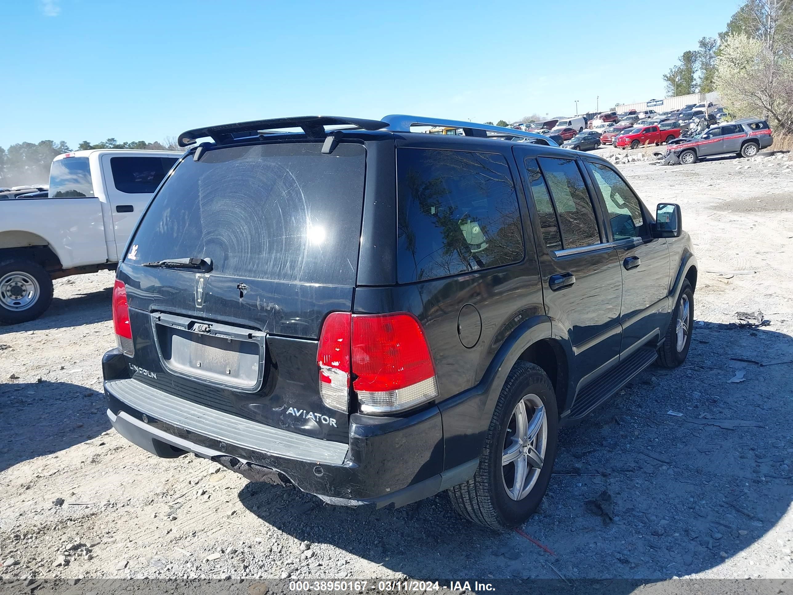 Photo 3 VIN: 5LMEU68H15ZJ35278 - LINCOLN AVIATOR 