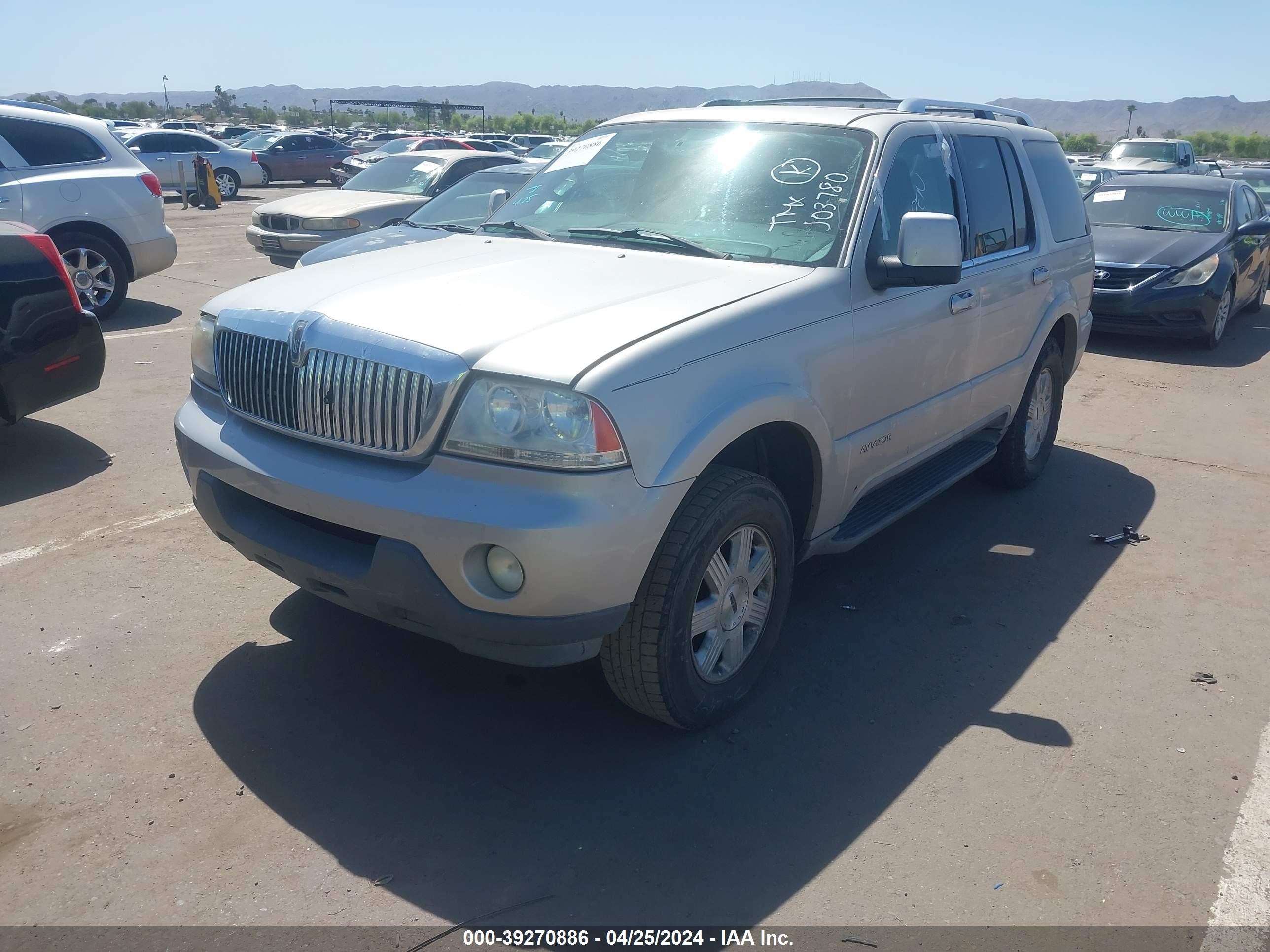 Photo 1 VIN: 5LMEU68H25ZJ03780 - LINCOLN AVIATOR 