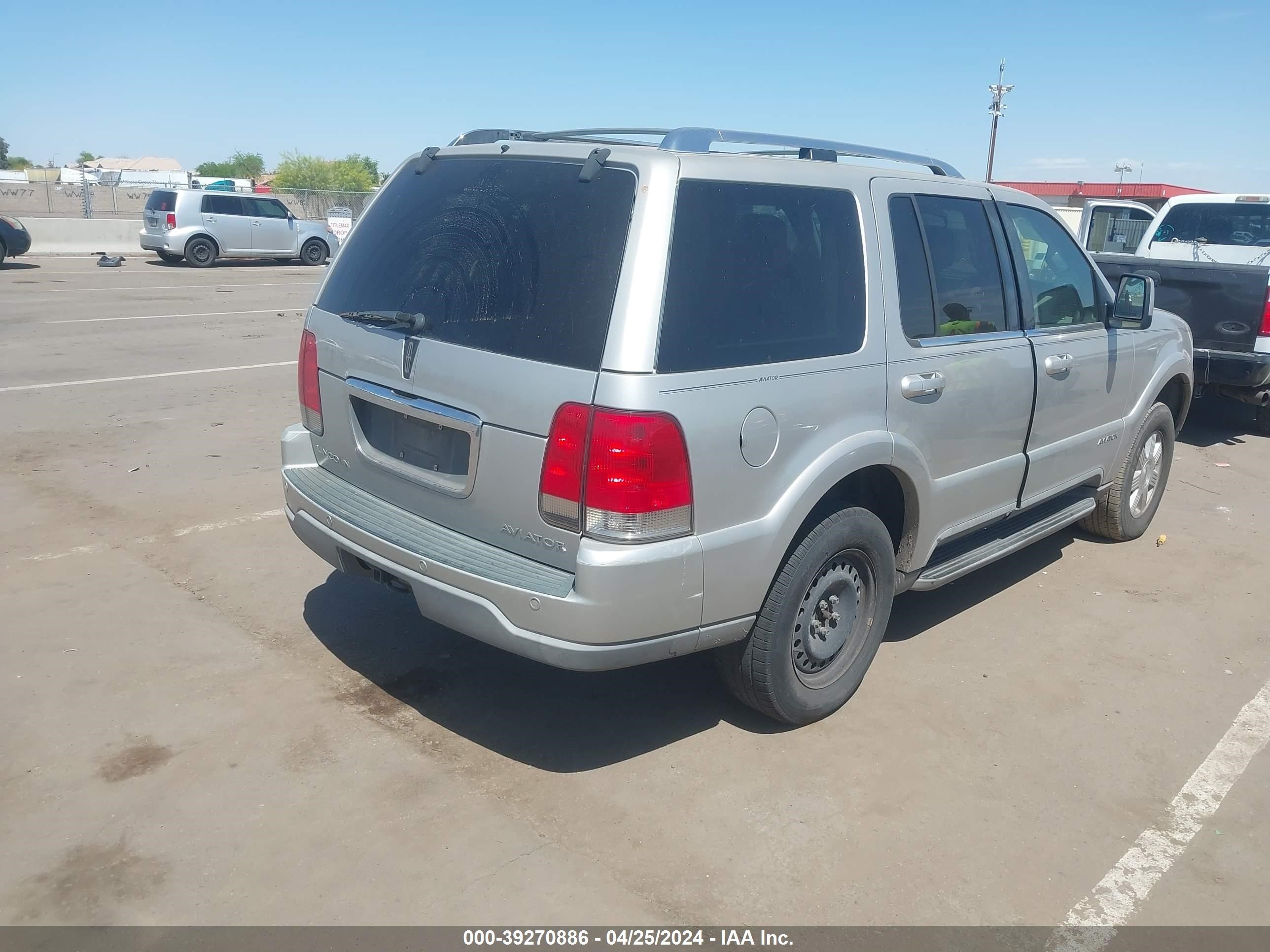 Photo 3 VIN: 5LMEU68H25ZJ03780 - LINCOLN AVIATOR 