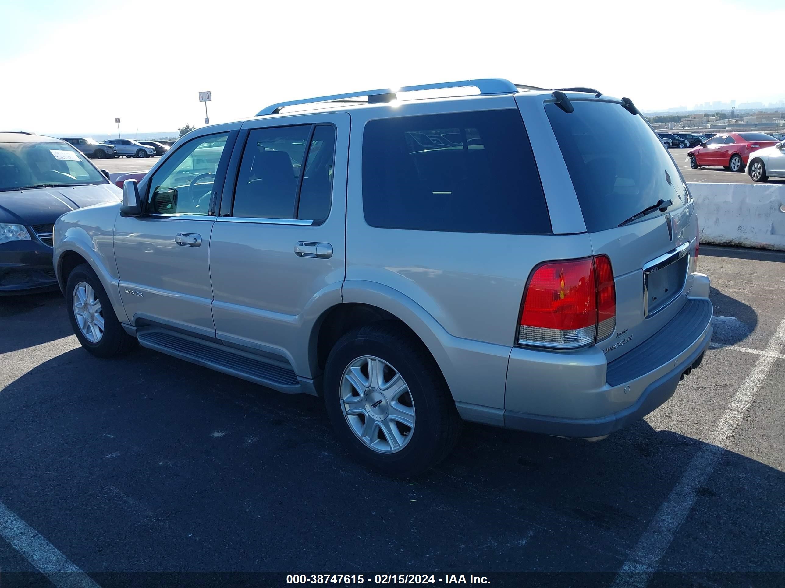 Photo 2 VIN: 5LMEU68H54ZJ53880 - LINCOLN AVIATOR 