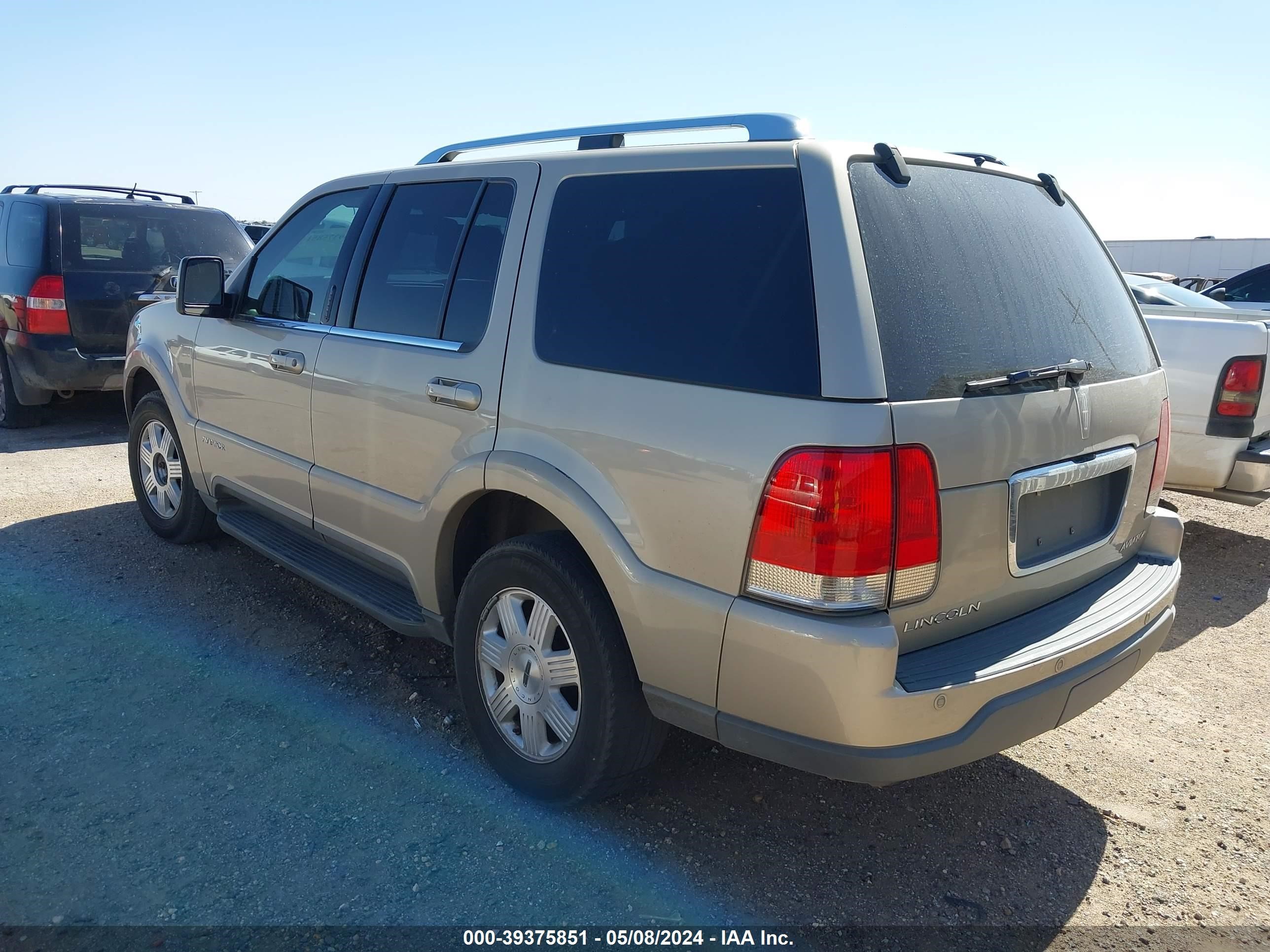 Photo 2 VIN: 5LMEU68H65ZJ08612 - LINCOLN AVIATOR 