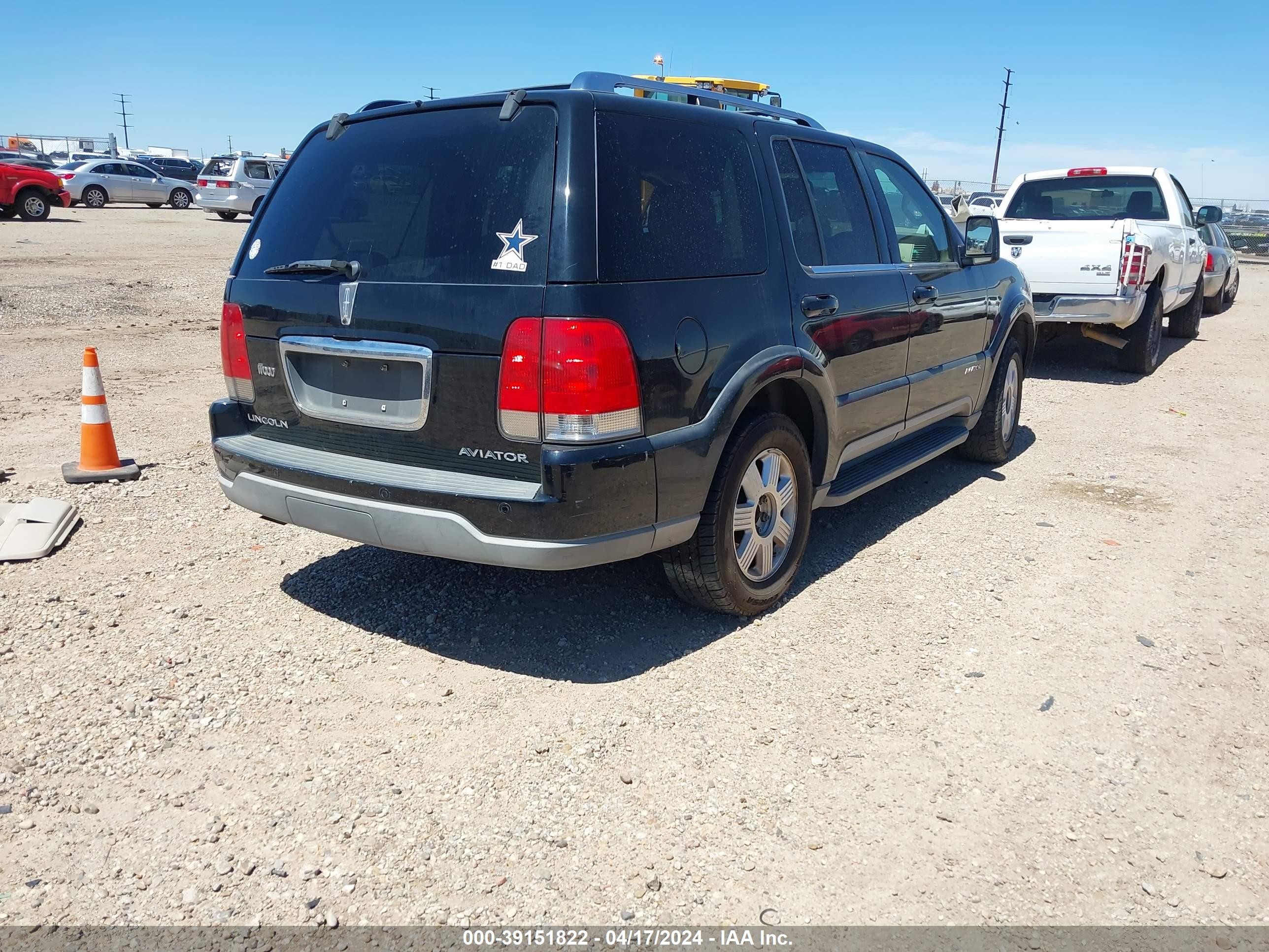 Photo 3 VIN: 5LMEU68H74ZJ25398 - LINCOLN AVIATOR 