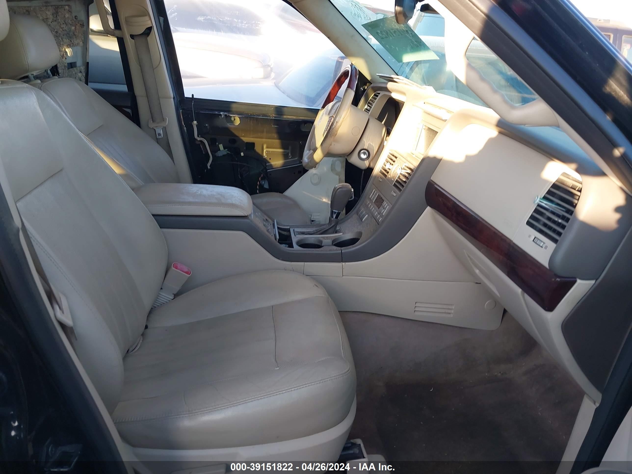 Photo 4 VIN: 5LMEU68H74ZJ25398 - LINCOLN AVIATOR 