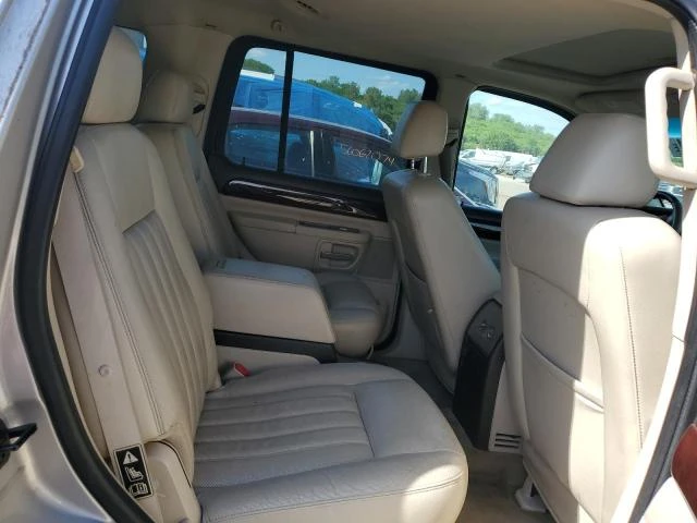 Photo 10 VIN: 5LMEU78H13ZJ00324 - LINCOLN AVIATOR 