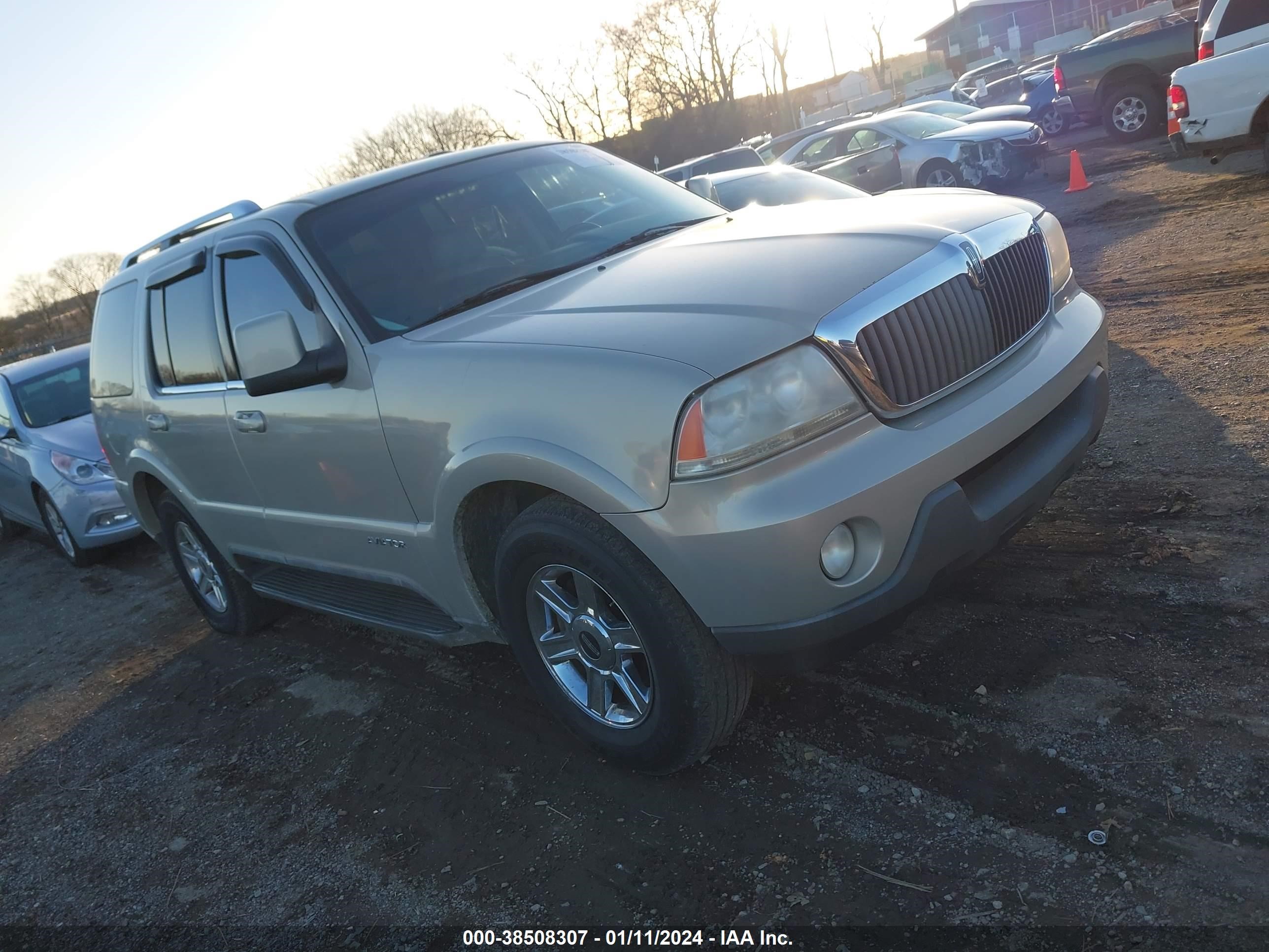 Photo 0 VIN: 5LMEU78H13ZJ34442 - LINCOLN AVIATOR 