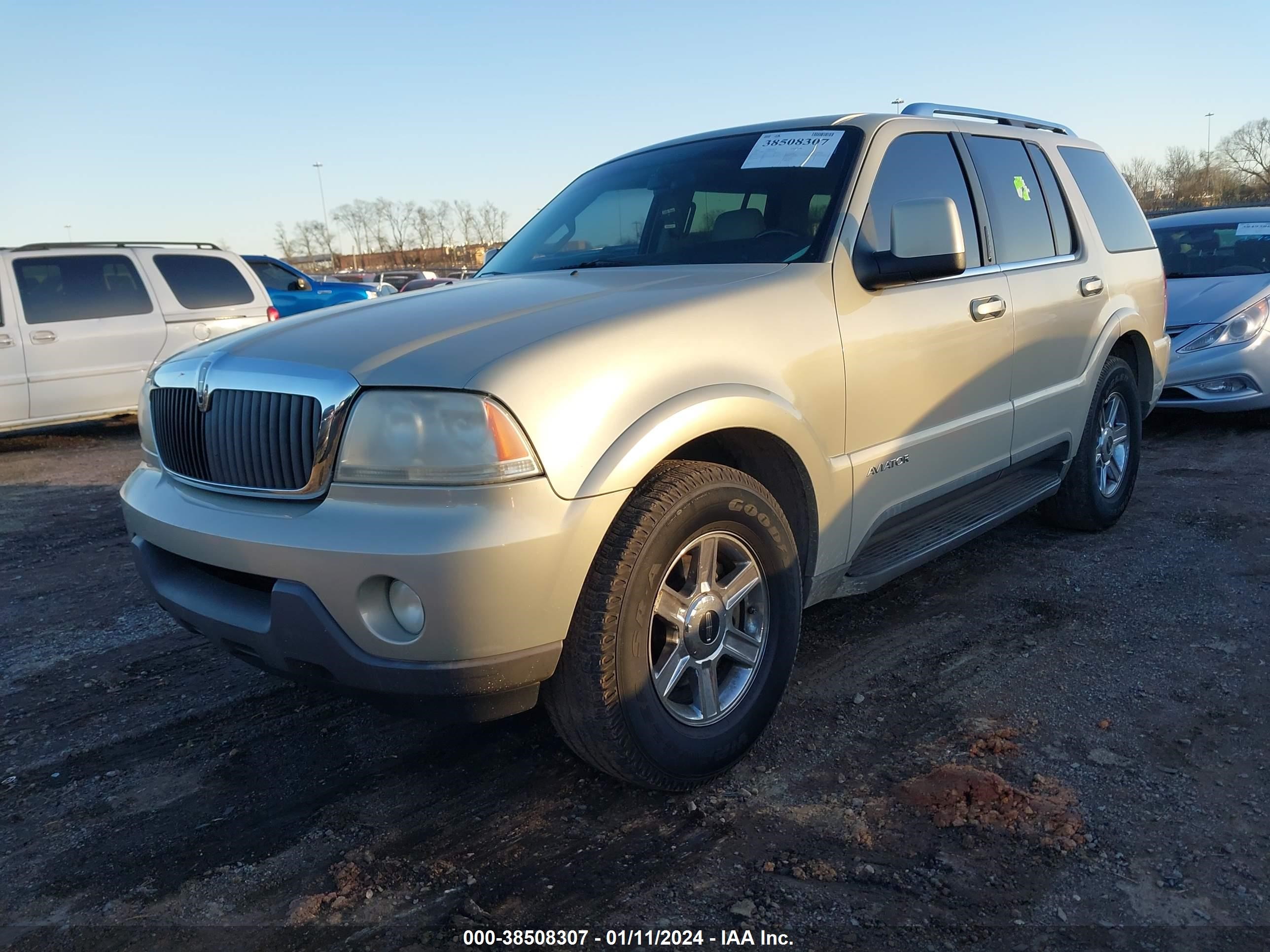 Photo 1 VIN: 5LMEU78H13ZJ34442 - LINCOLN AVIATOR 