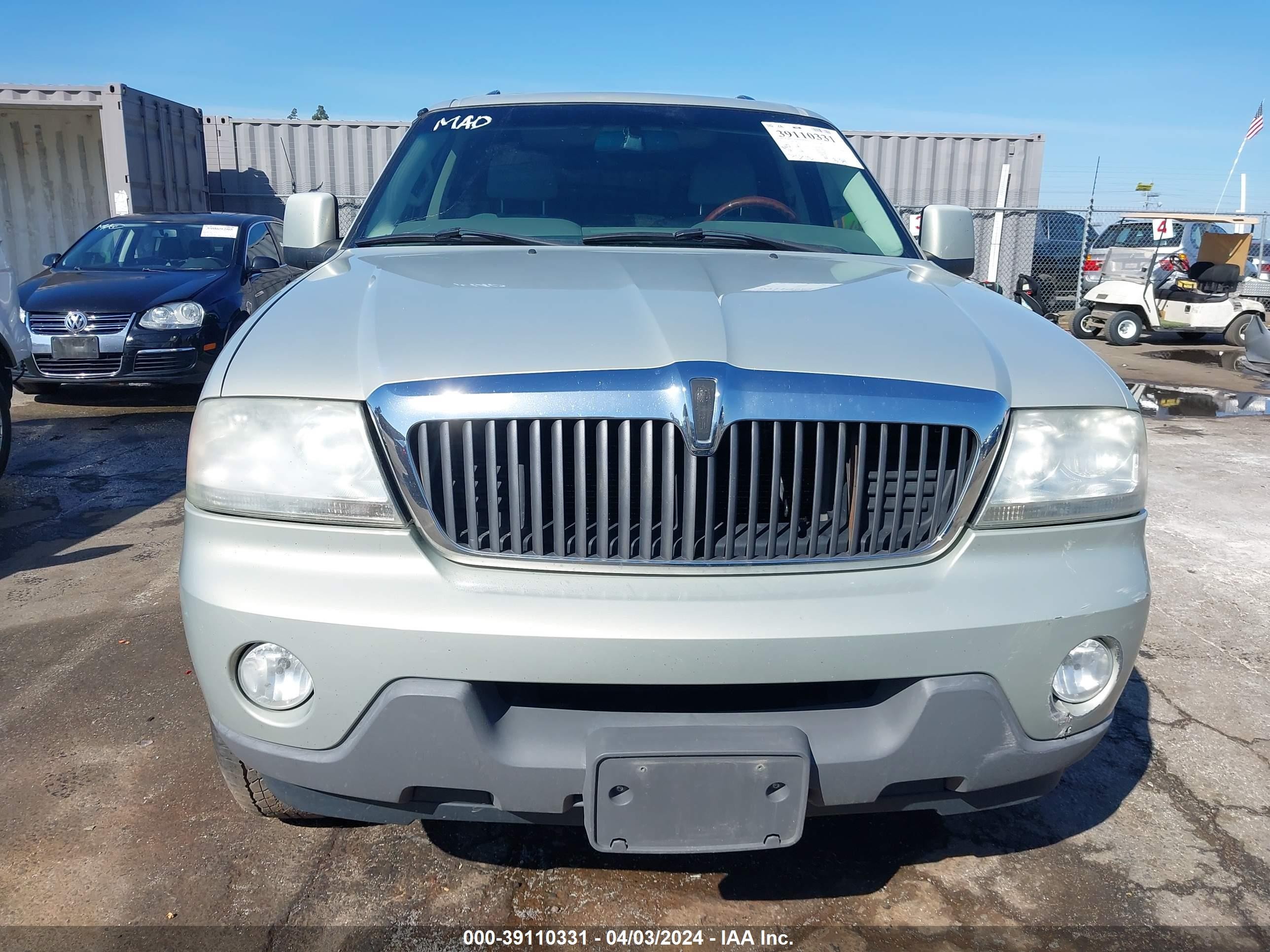 Photo 11 VIN: 5LMEU78H33ZJ13673 - LINCOLN AVIATOR 