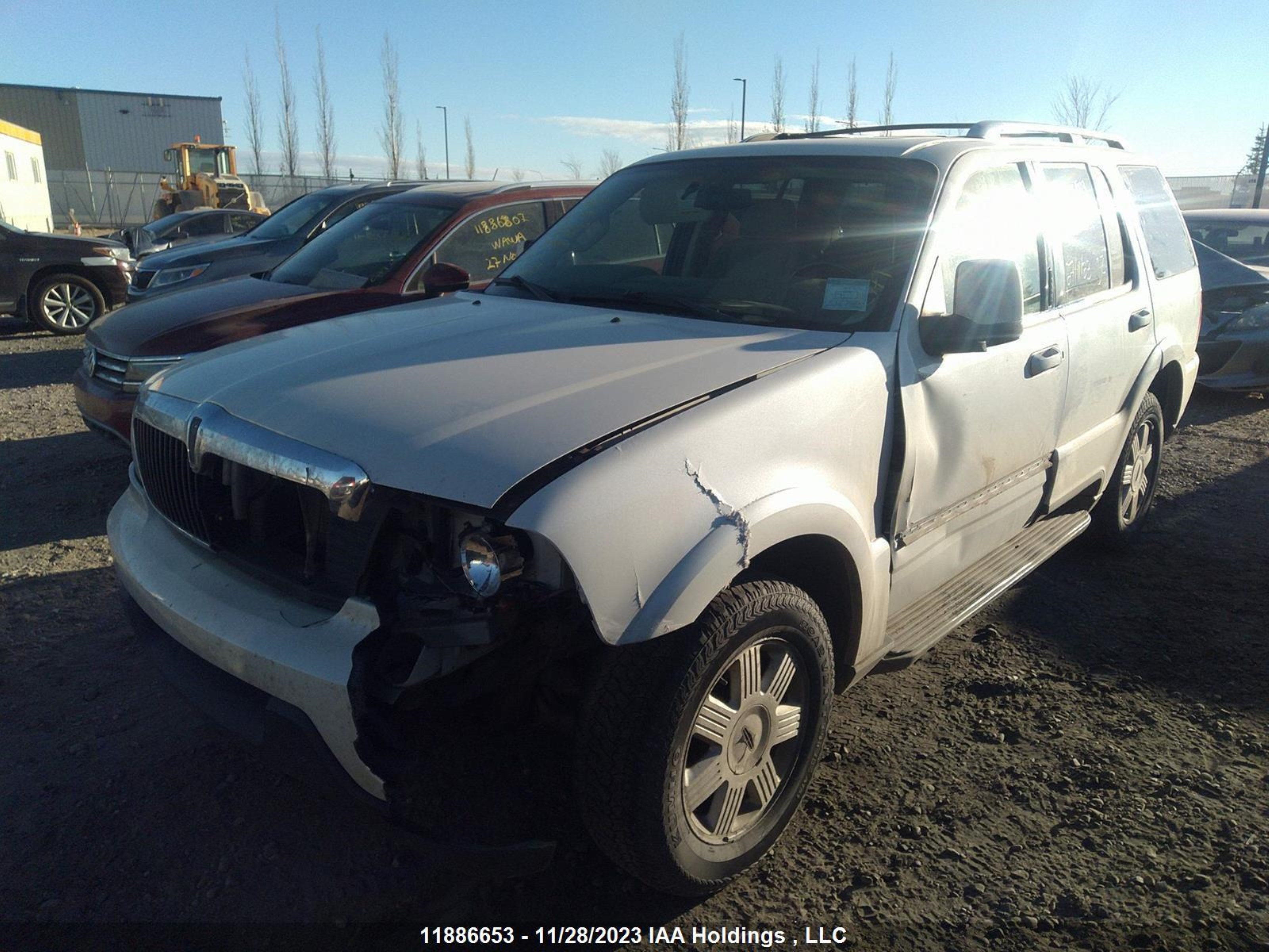 Photo 1 VIN: 5LMEU78H33ZJ29680 - LINCOLN AVIATOR 