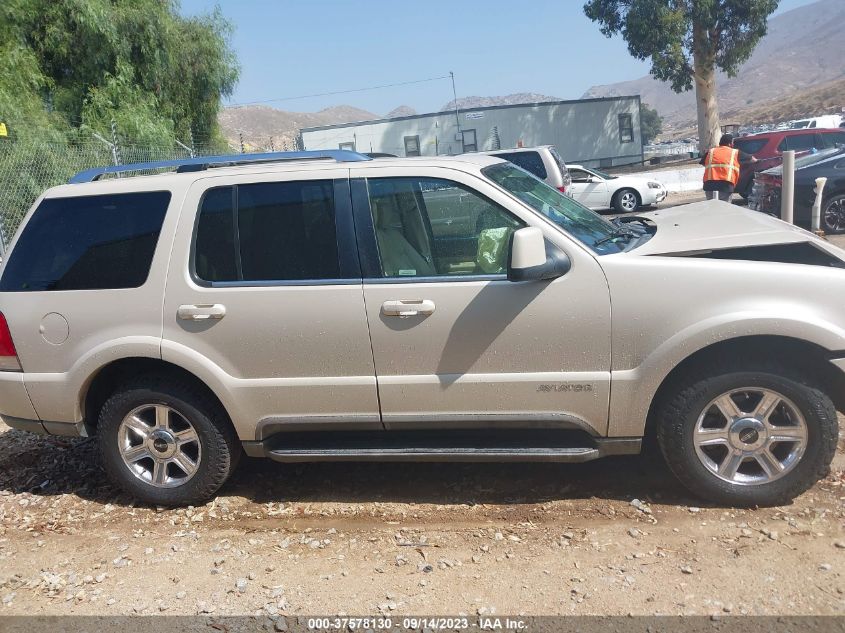 Photo 11 VIN: 5LMEU88H05ZJ16104 - LINCOLN AVIATOR 