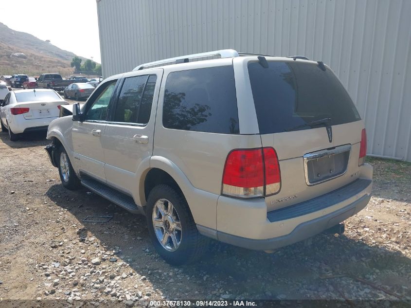 Photo 2 VIN: 5LMEU88H05ZJ16104 - LINCOLN AVIATOR 