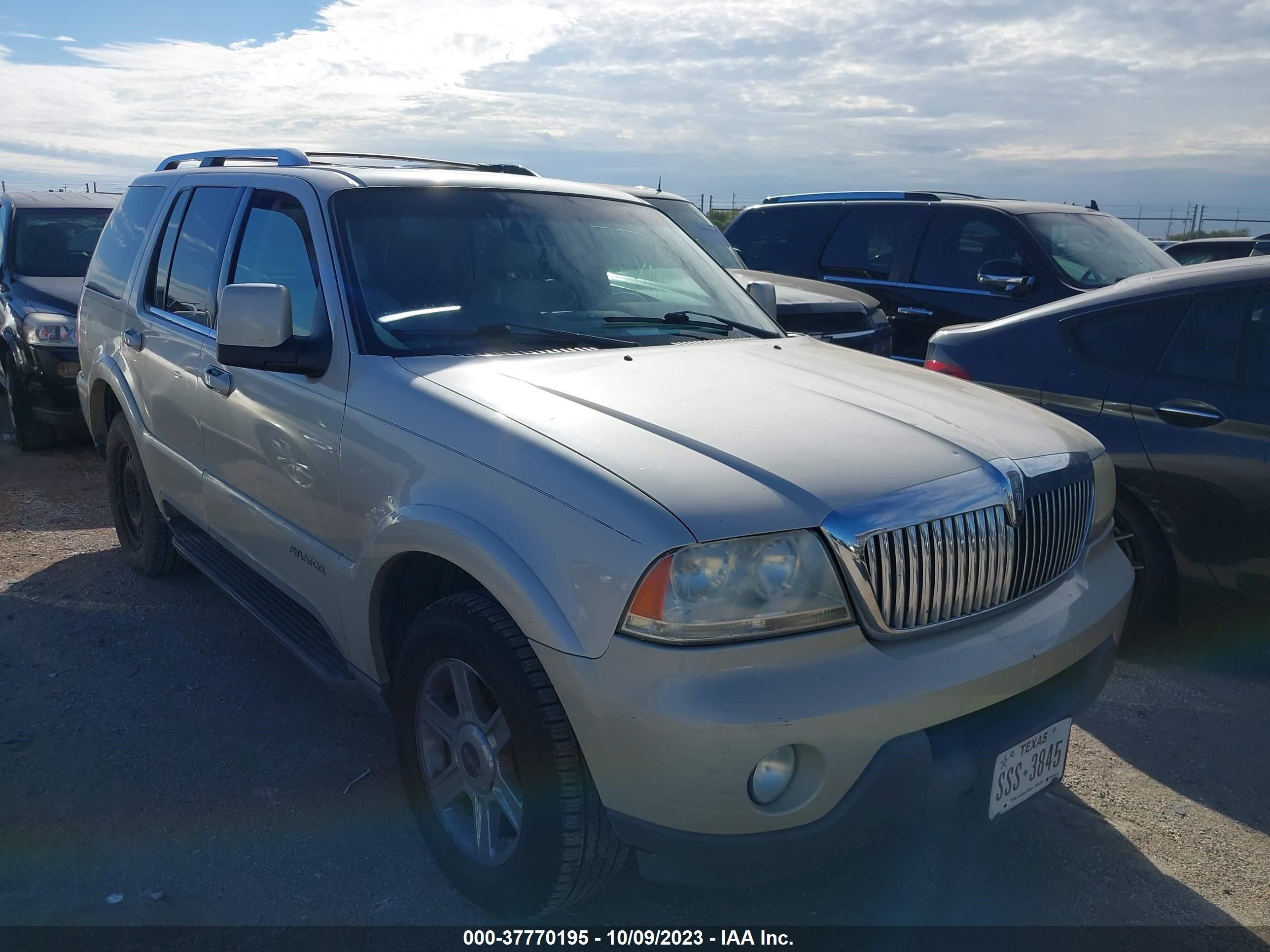 Photo 0 VIN: 5LMEU88H85ZJ01382 - LINCOLN AVIATOR 