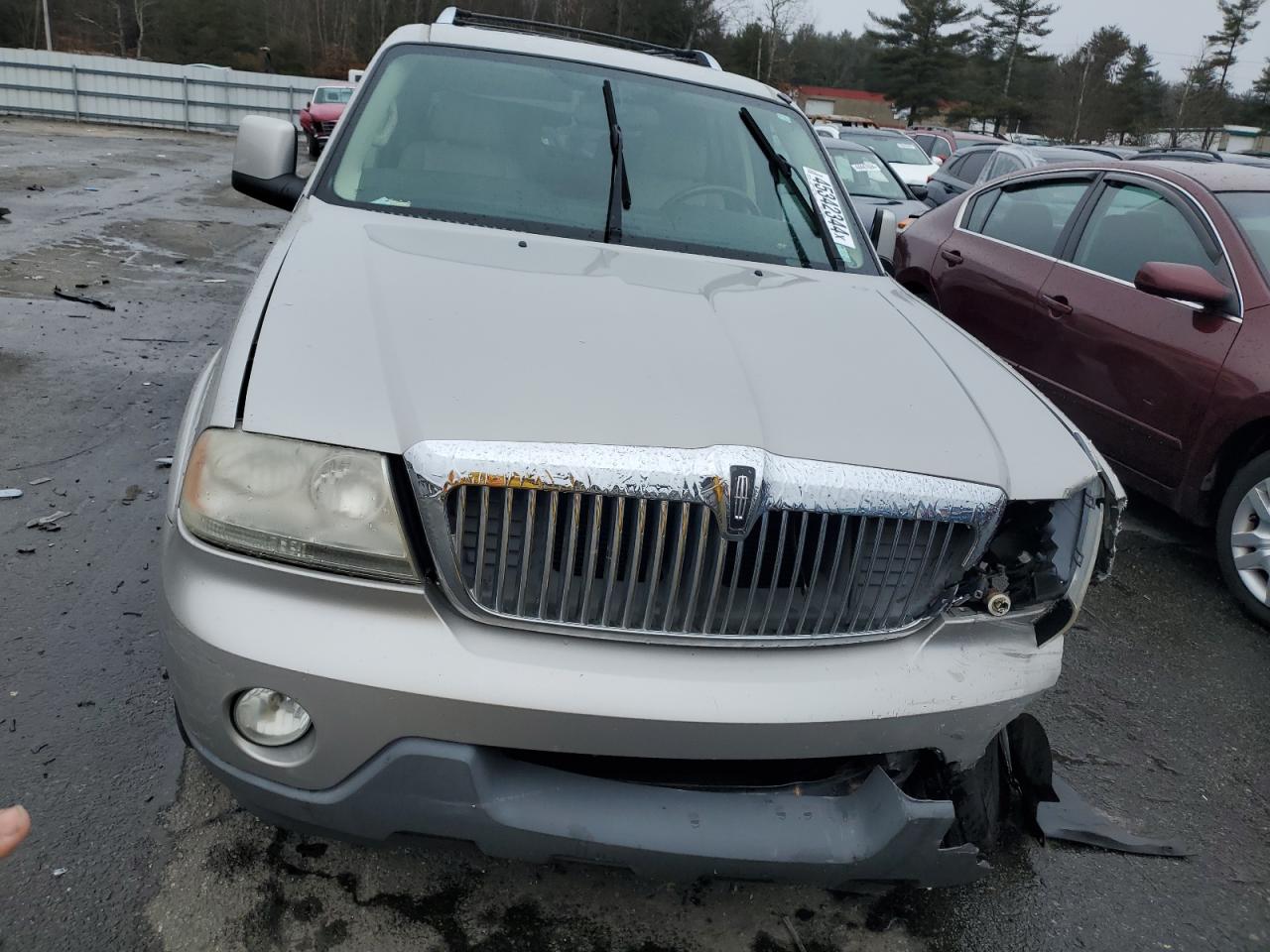 Photo 4 VIN: 5LMEU88HX5ZJ28888 - LINCOLN AVIATOR 