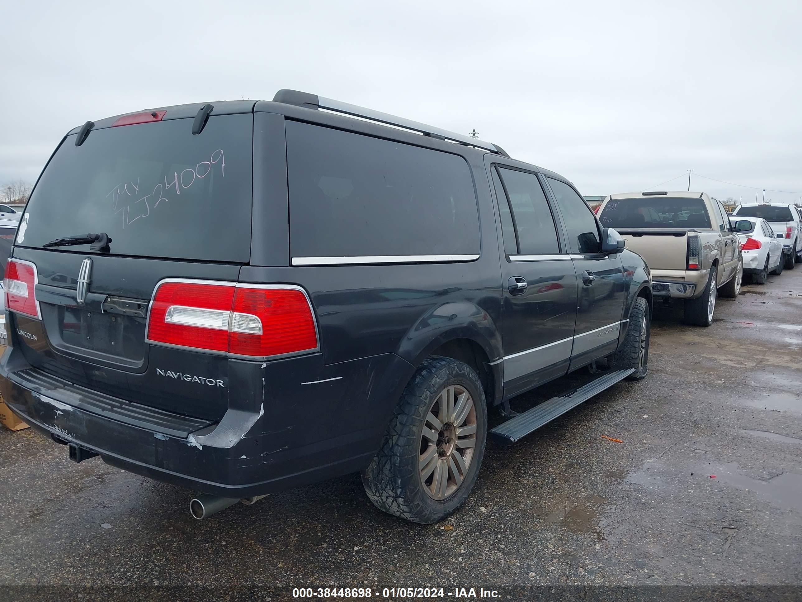 Photo 3 VIN: 5LMFL27507LJ24009 - LINCOLN NAVIGATOR 