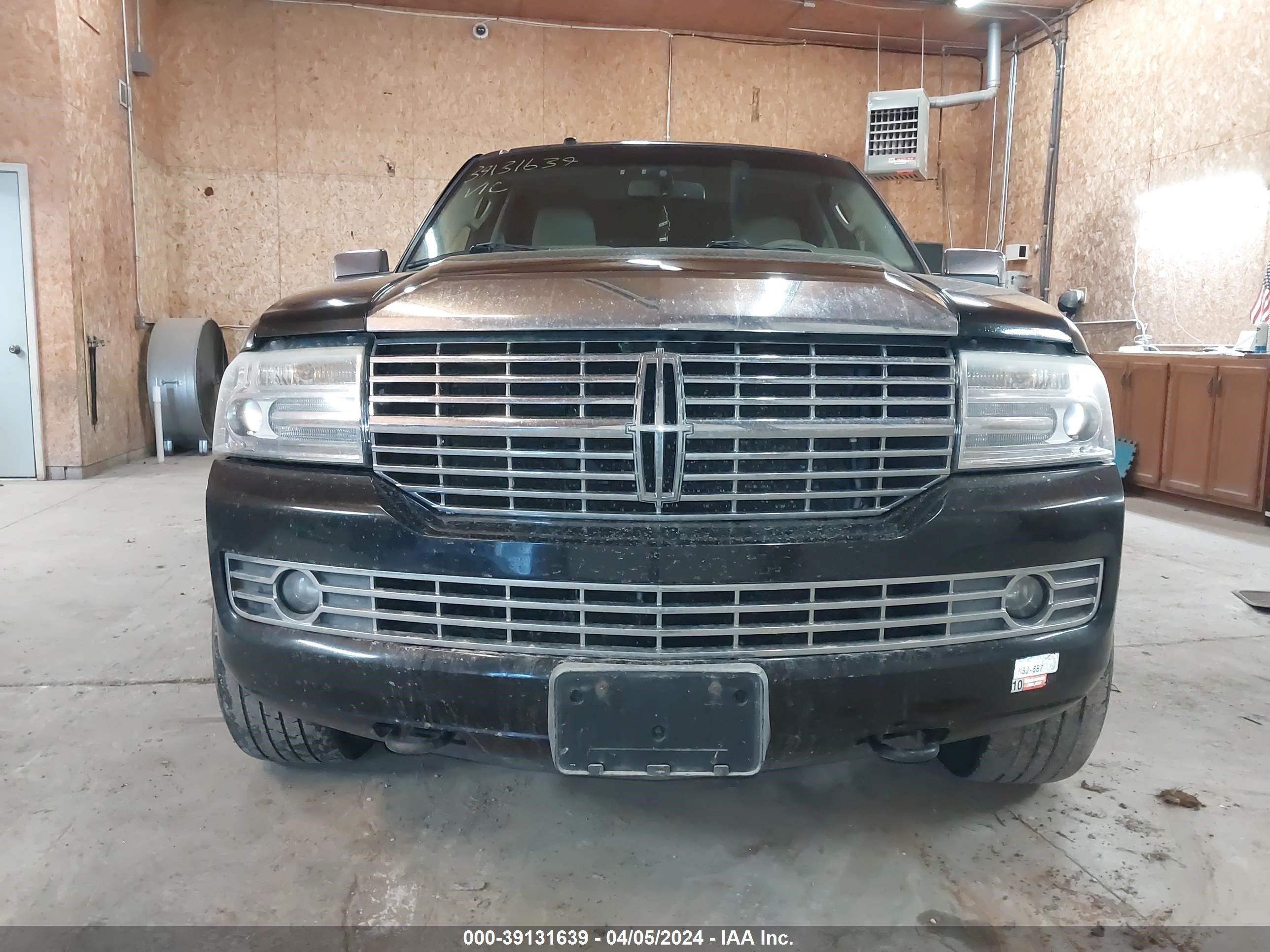 Photo 12 VIN: 5LMFL27558LJ20605 - LINCOLN NAVIGATOR 