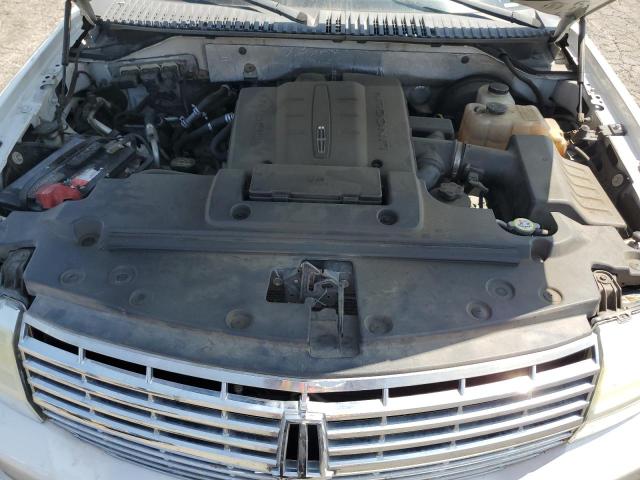 Photo 11 VIN: 5LMFL27589EJ01388 - LINCOLN NAVIGATOR 