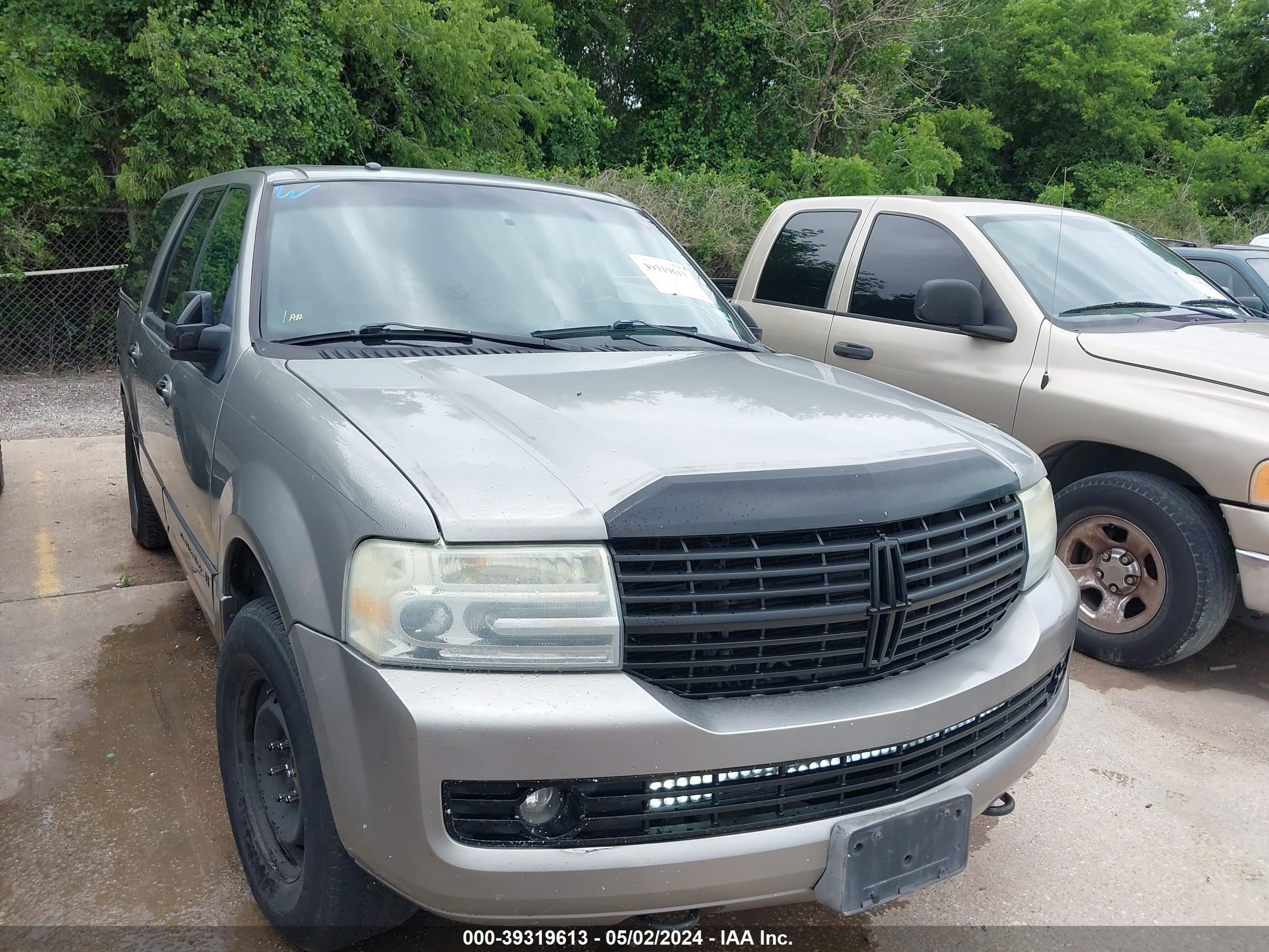 Photo 0 VIN: 5LMFL28568LJ09997 - LINCOLN NAVIGATOR 