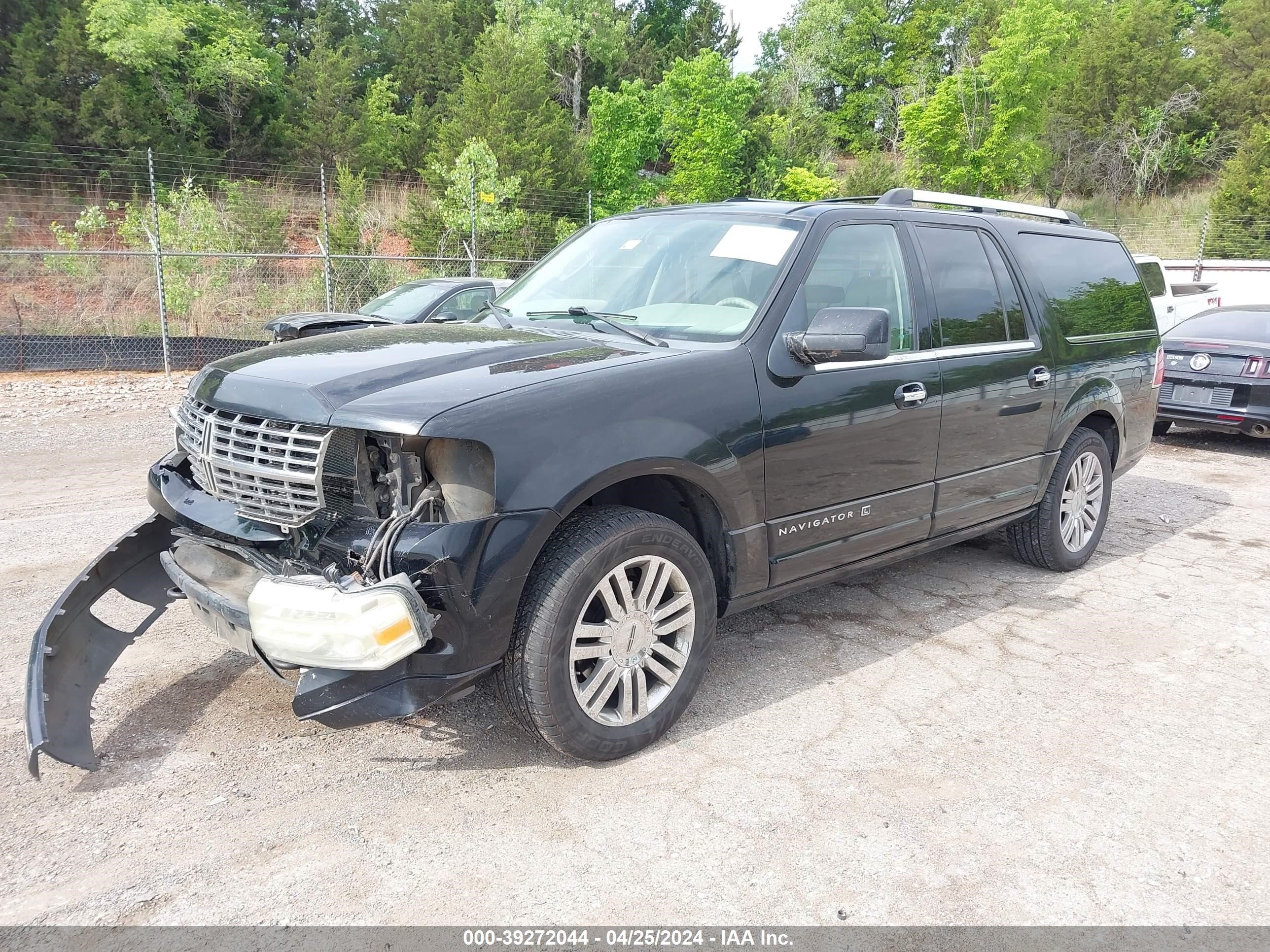 Photo 1 VIN: 5LMFL28568LJ12687 - LINCOLN NAVIGATOR 