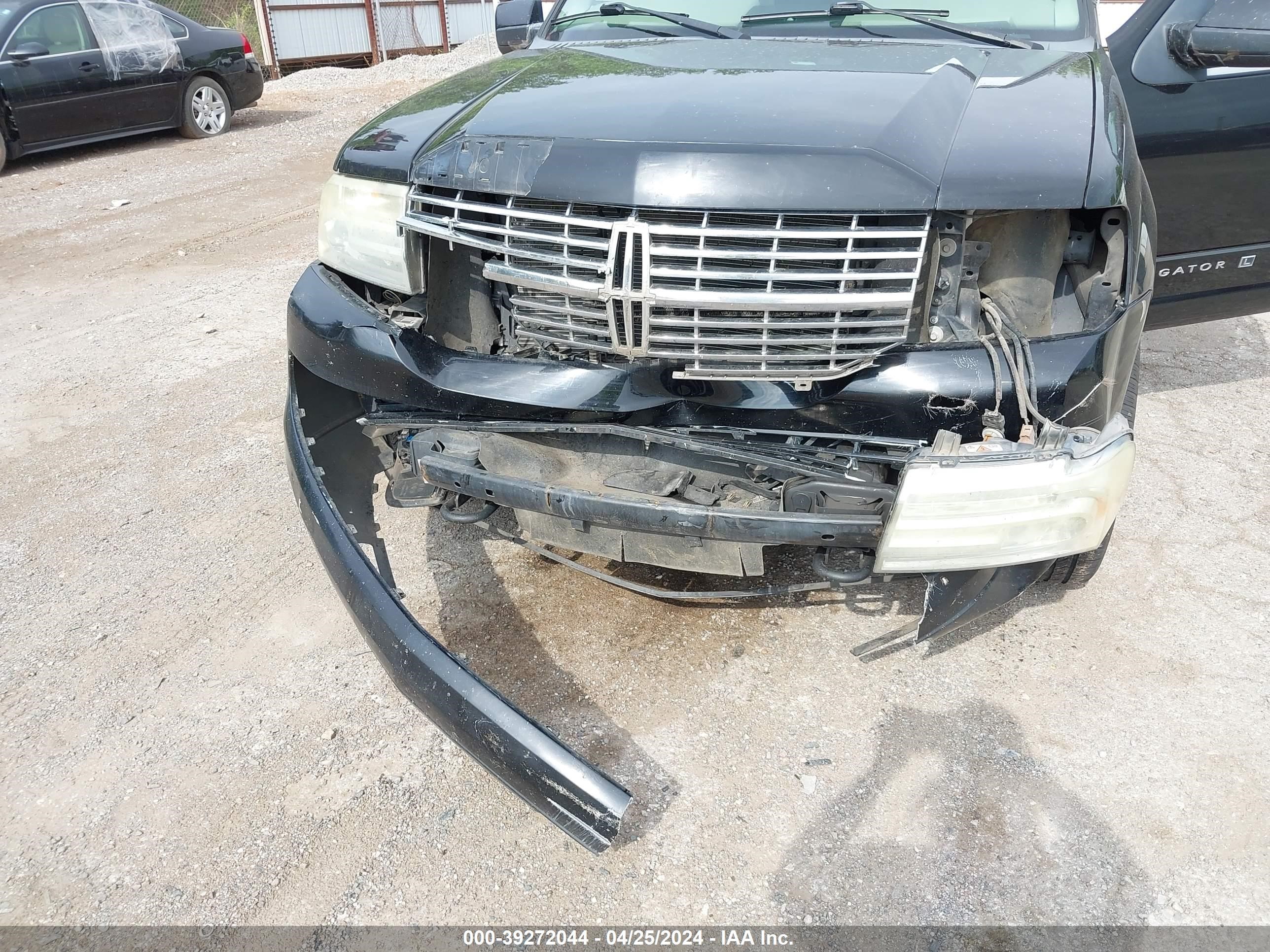 Photo 5 VIN: 5LMFL28568LJ12687 - LINCOLN NAVIGATOR 