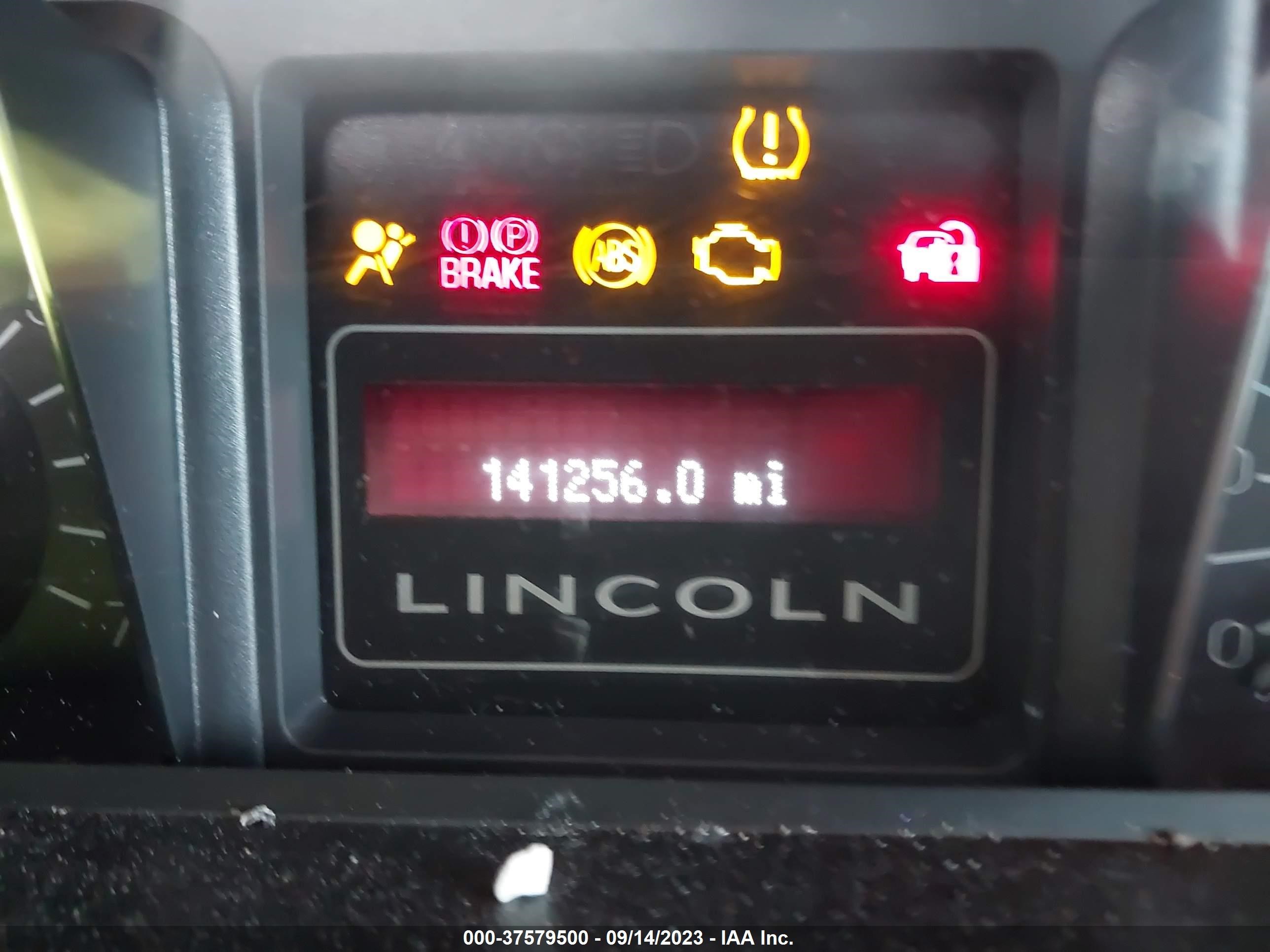 Photo 6 VIN: 5LMFL28577LJ15855 - LINCOLN NAVIGATOR 