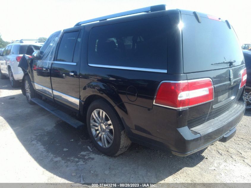 Photo 2 VIN: 5LMFL285X8LJ21540 - LINCOLN NAVIGATOR 