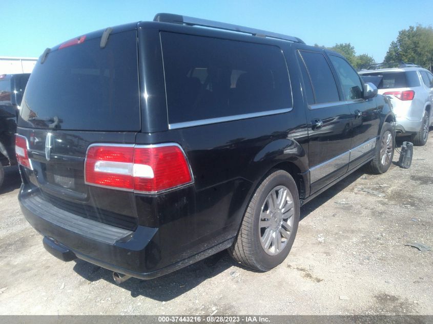 Photo 3 VIN: 5LMFL285X8LJ21540 - LINCOLN NAVIGATOR 