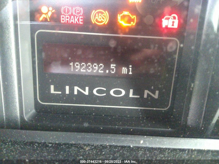 Photo 6 VIN: 5LMFL285X8LJ21540 - LINCOLN NAVIGATOR 