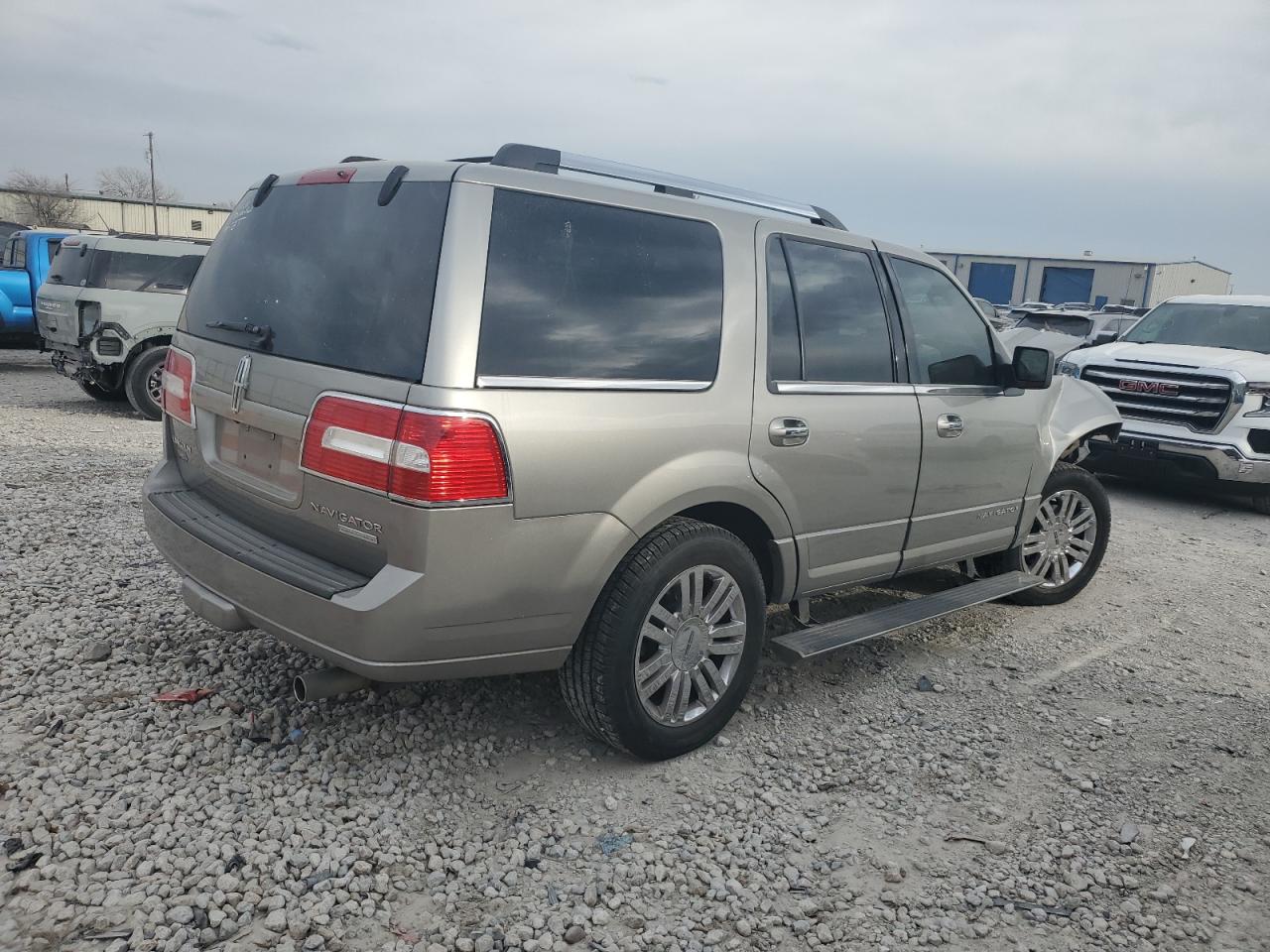 Photo 2 VIN: 5LMFU27518LJ16645 - LINCOLN NAVIGATOR 