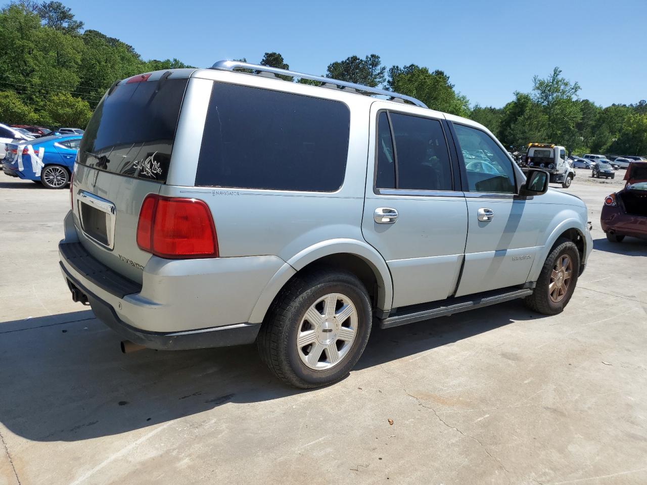 Photo 2 VIN: 5LMFU27525LJ17394 - LINCOLN NAVIGATOR 