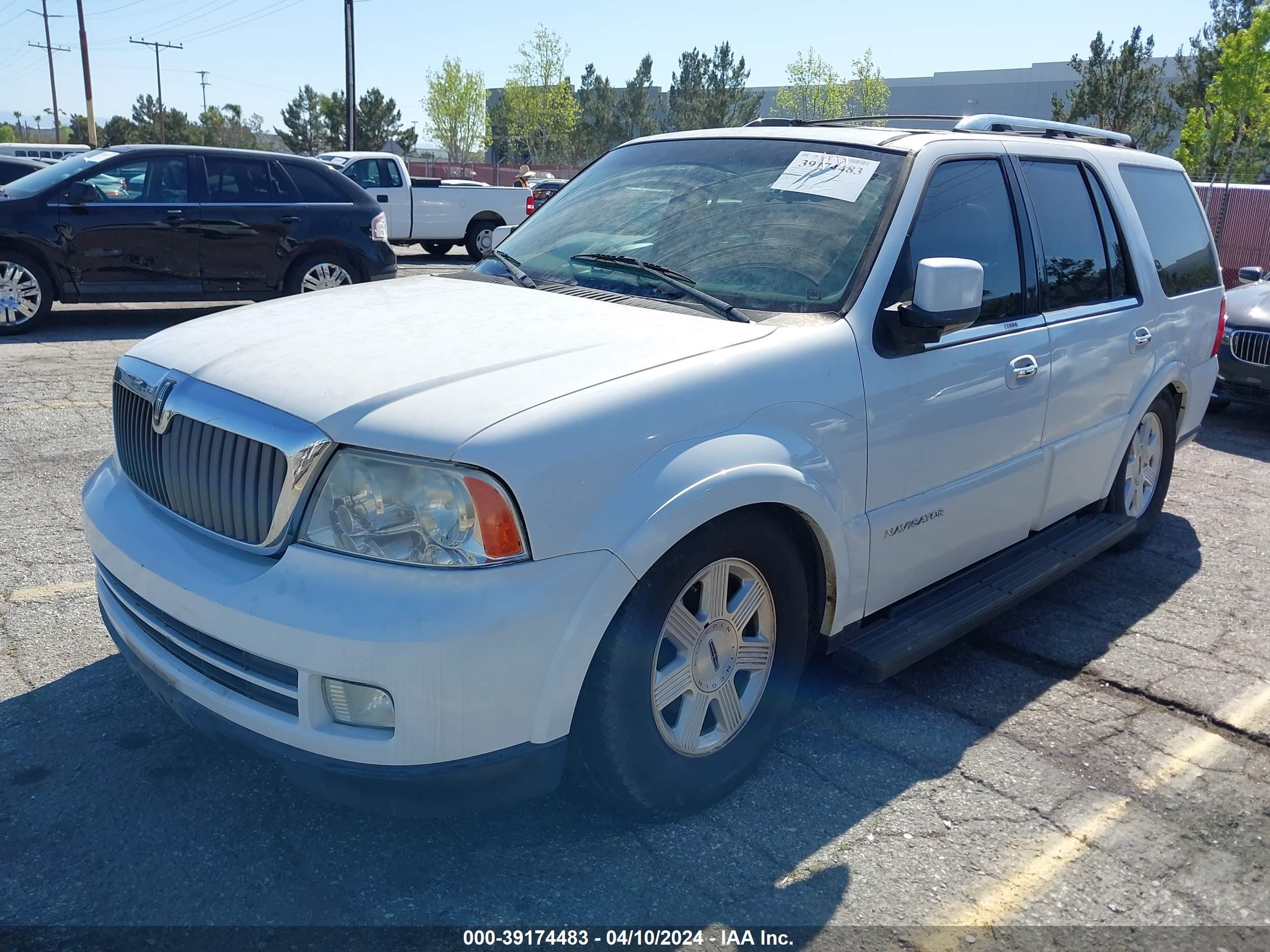 Photo 1 VIN: 5LMFU27536LJ02789 - LINCOLN NAVIGATOR 