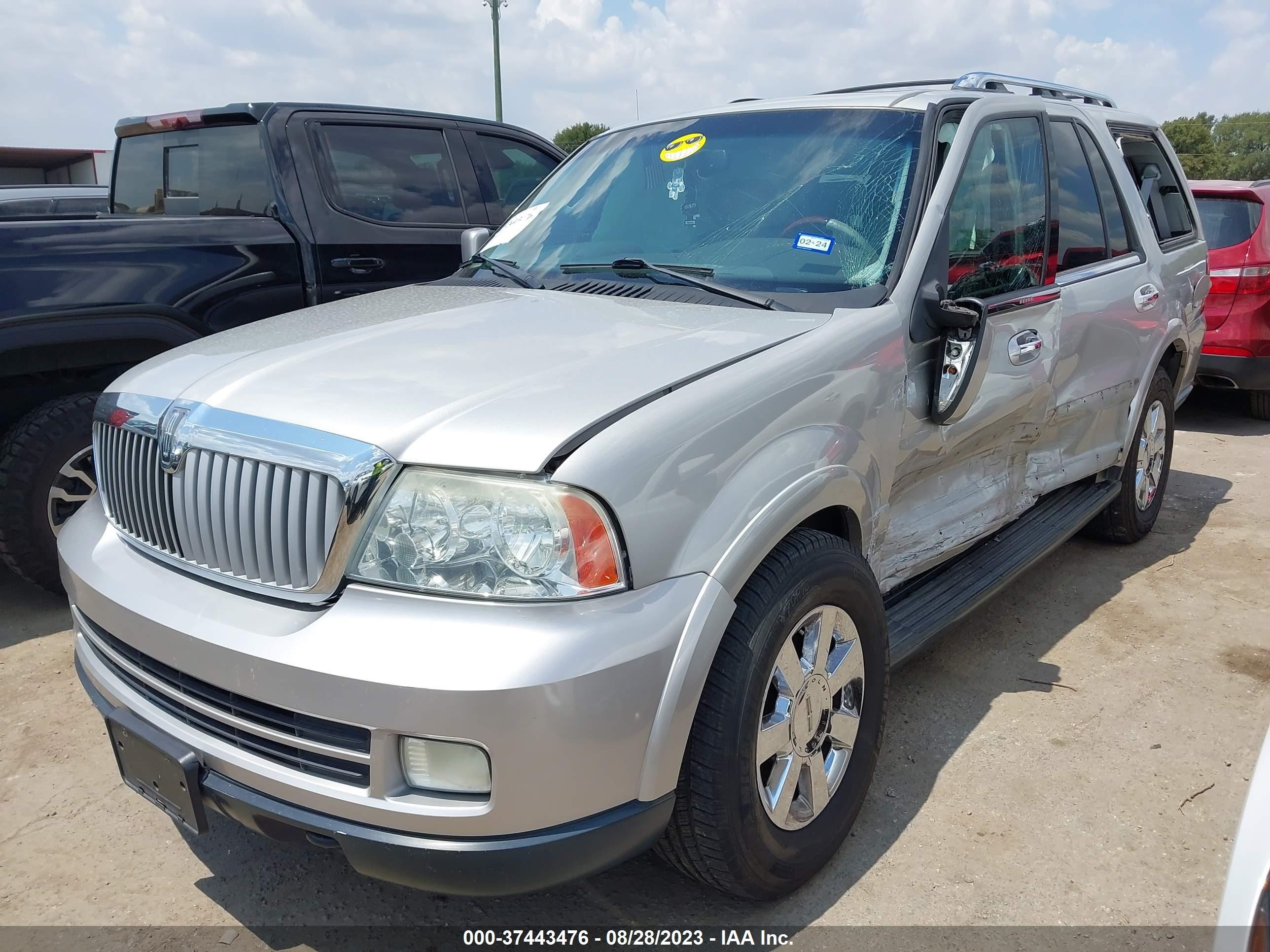 Photo 1 VIN: 5LMFU27536LJ03683 - LINCOLN NAVIGATOR 