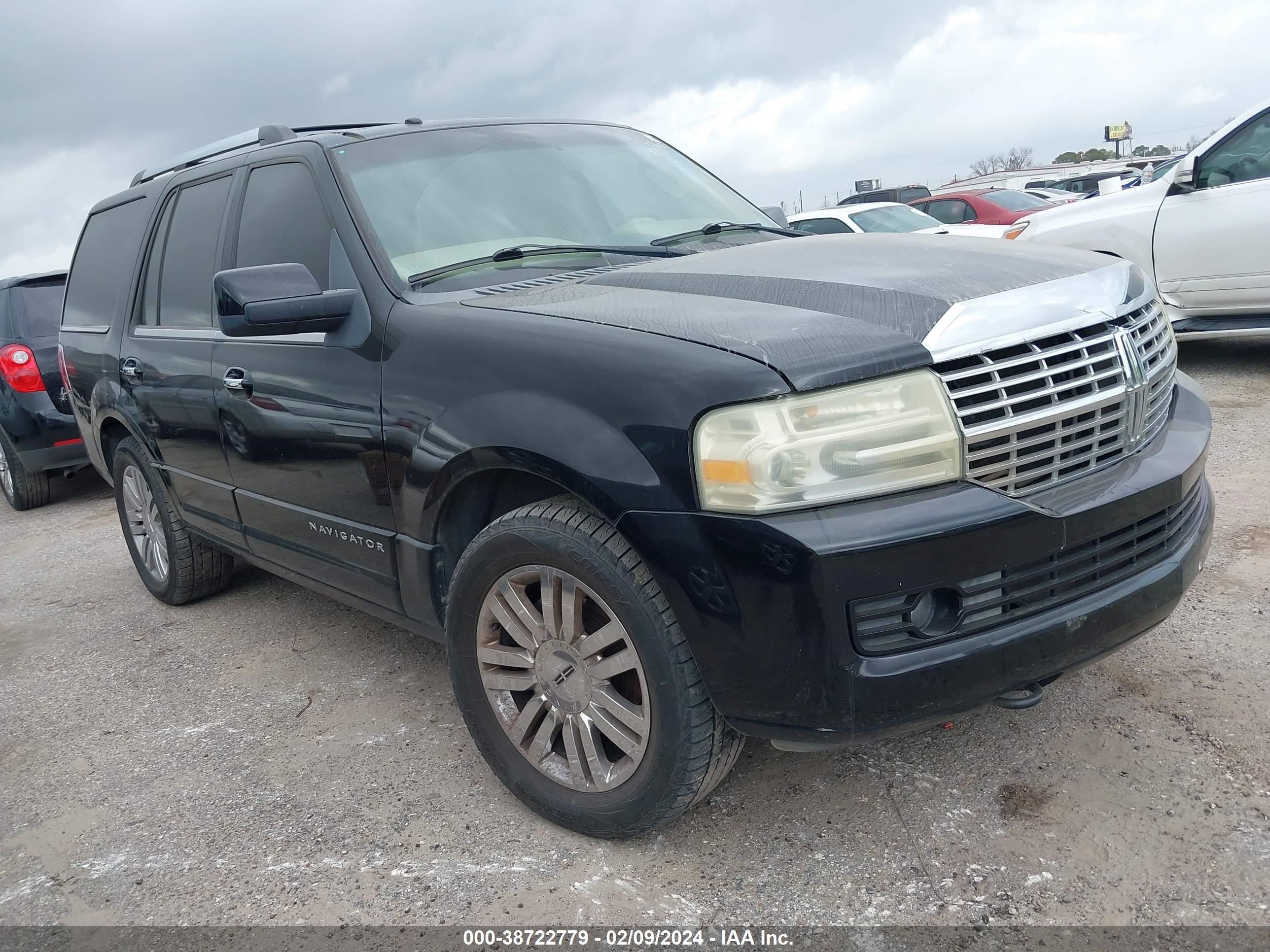 Photo 0 VIN: 5LMFU27538LJ10765 - LINCOLN NAVIGATOR 