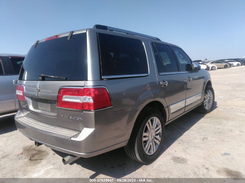 Photo 3 VIN: 5LMFU27548LJ09155 - LINCOLN NAVIGATOR 