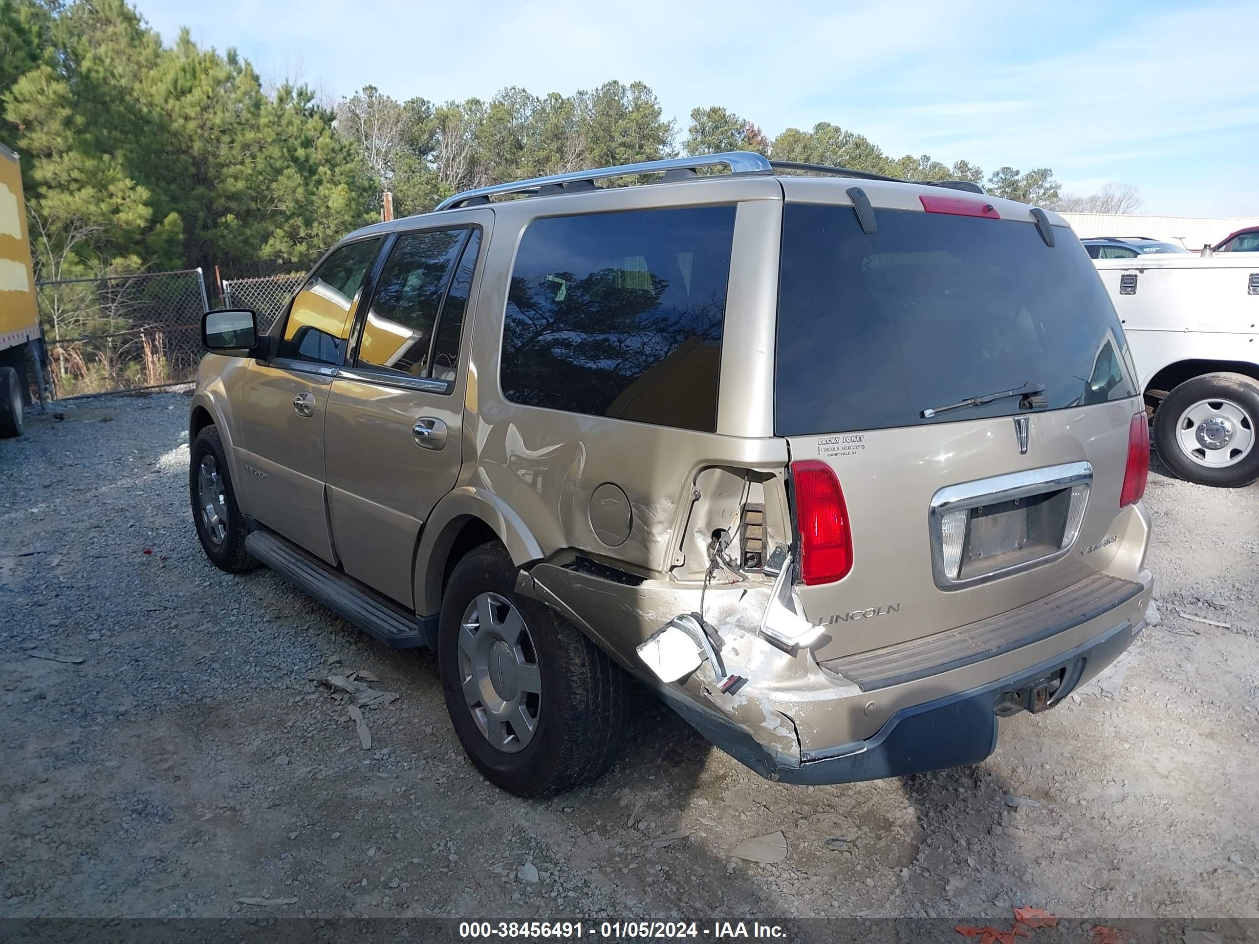 Photo 2 VIN: 5LMFU27555LJ08334 - LINCOLN NAVIGATOR 