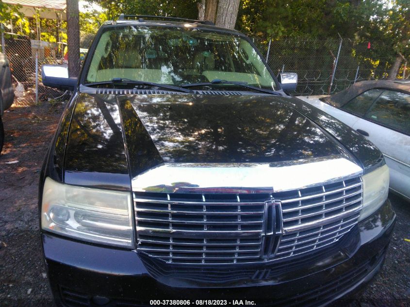 Photo 5 VIN: 5LMFU27558LJ13005 - LINCOLN NAVIGATOR 