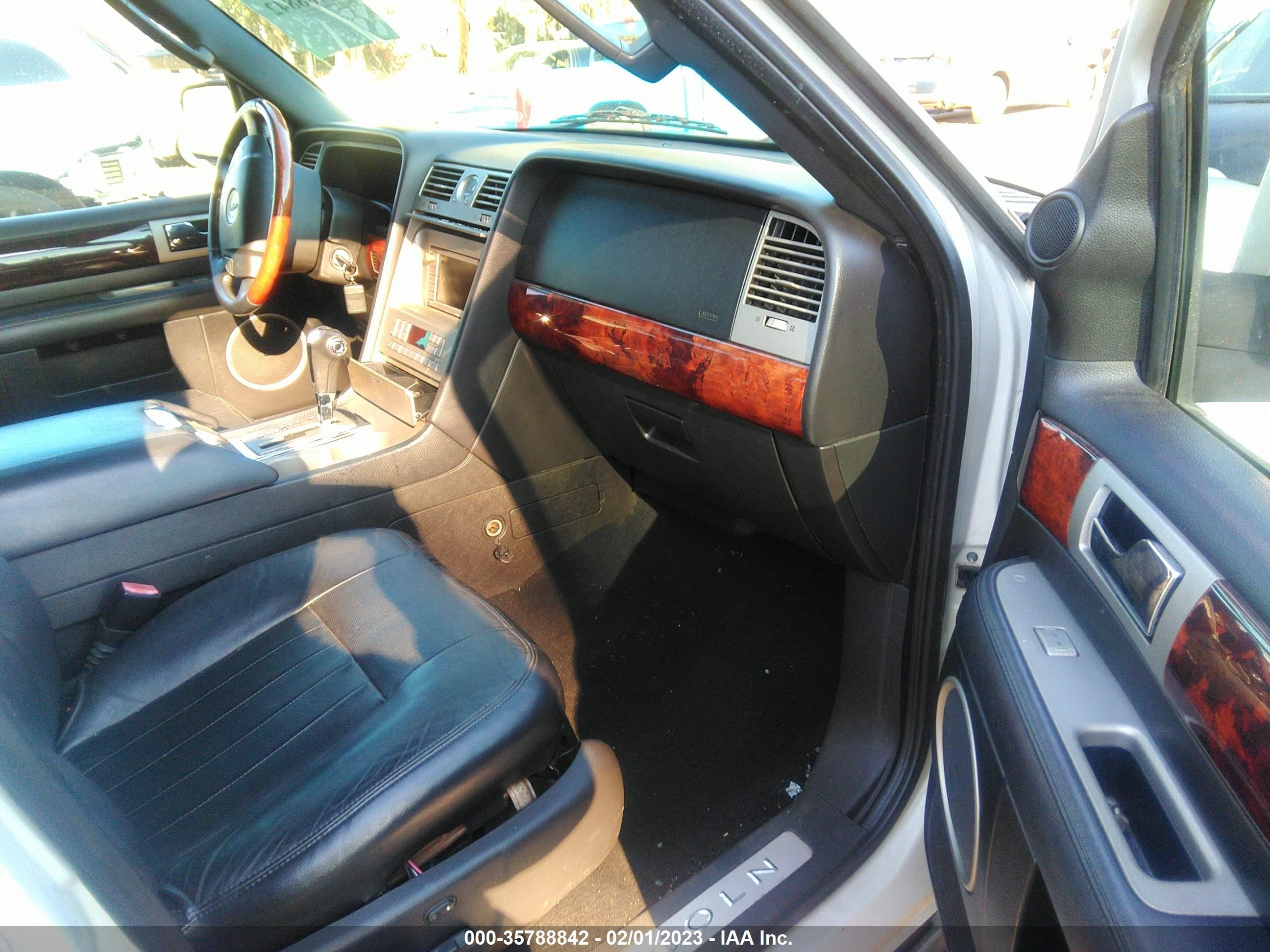 Photo 4 VIN: 5LMFU27566LJ26701 - LINCOLN NAVIGATOR 