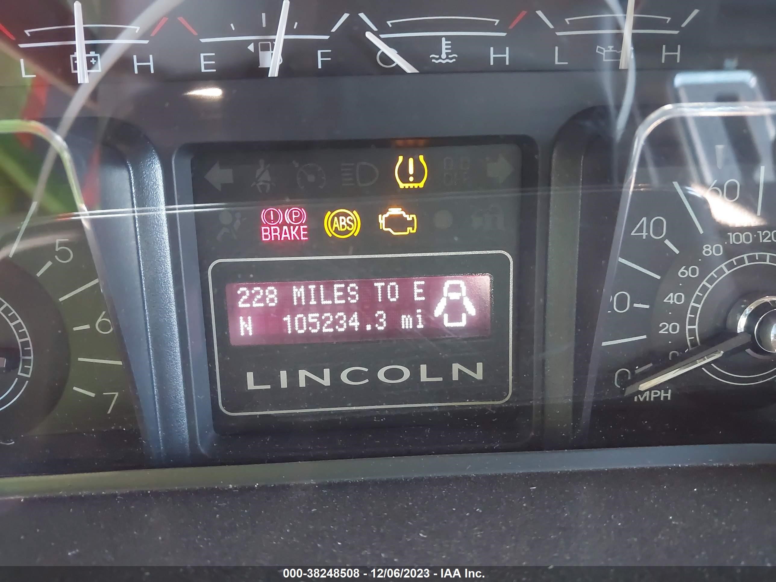 Photo 15 VIN: 5LMFU27567LJ16817 - LINCOLN NAVIGATOR 