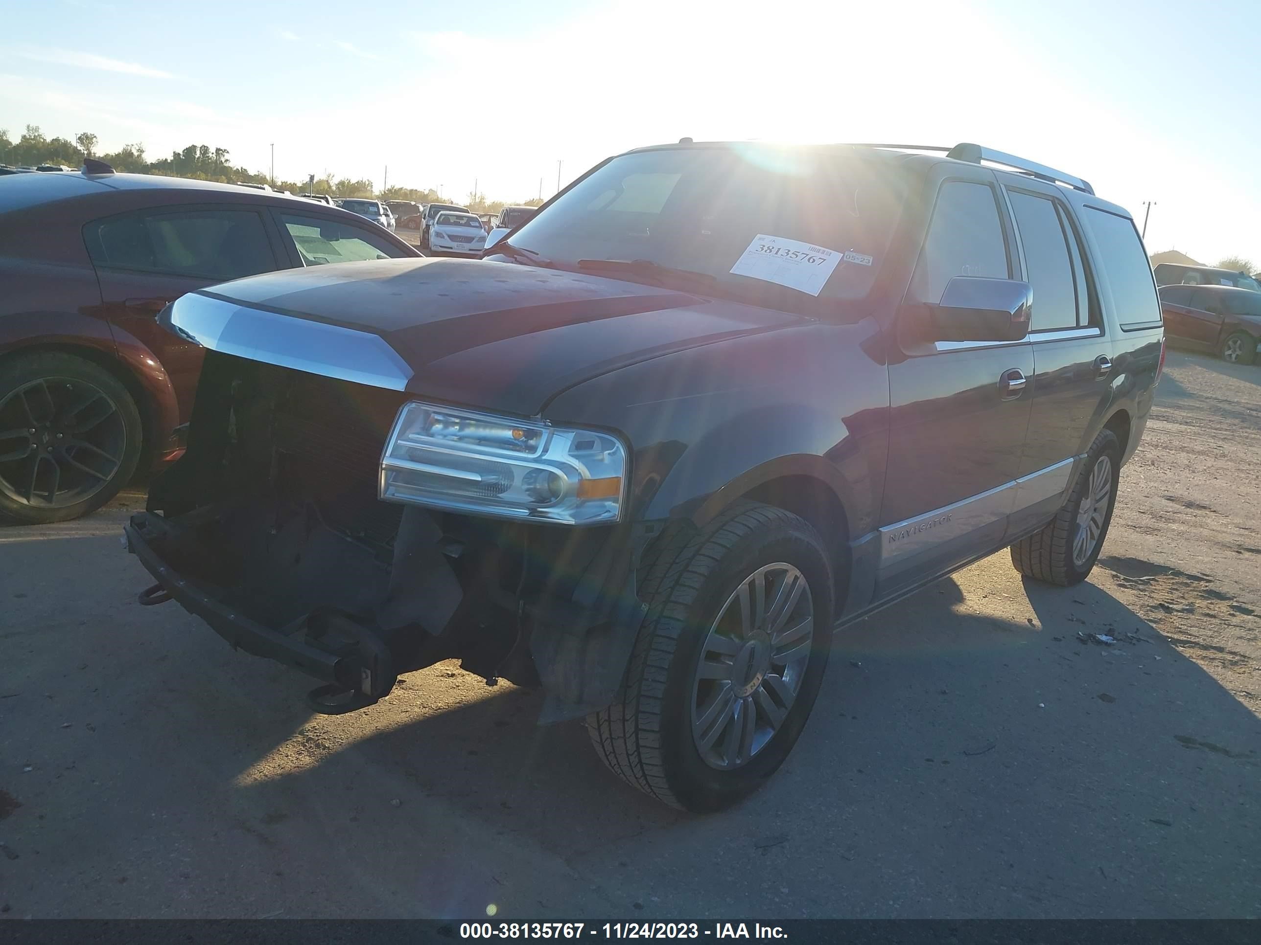 Photo 1 VIN: 5LMFU27577LJ07060 - LINCOLN NAVIGATOR 