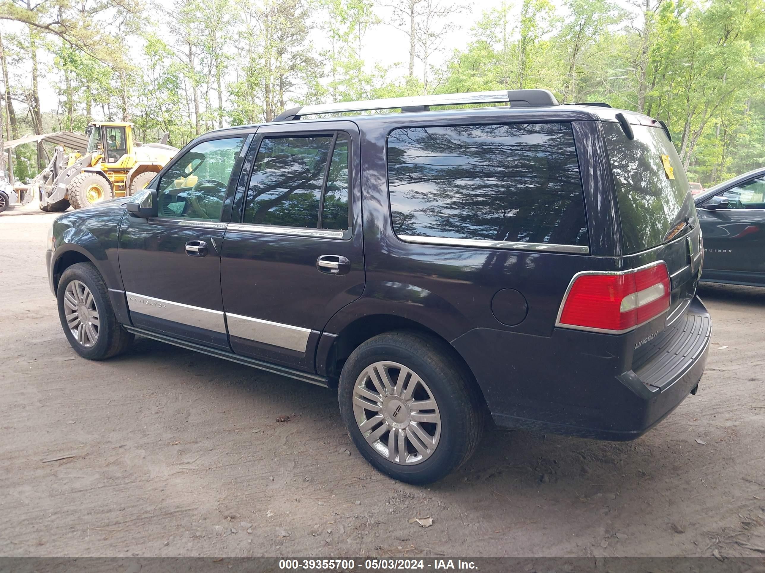 Photo 2 VIN: 5LMFU27587LJ08265 - LINCOLN NAVIGATOR 