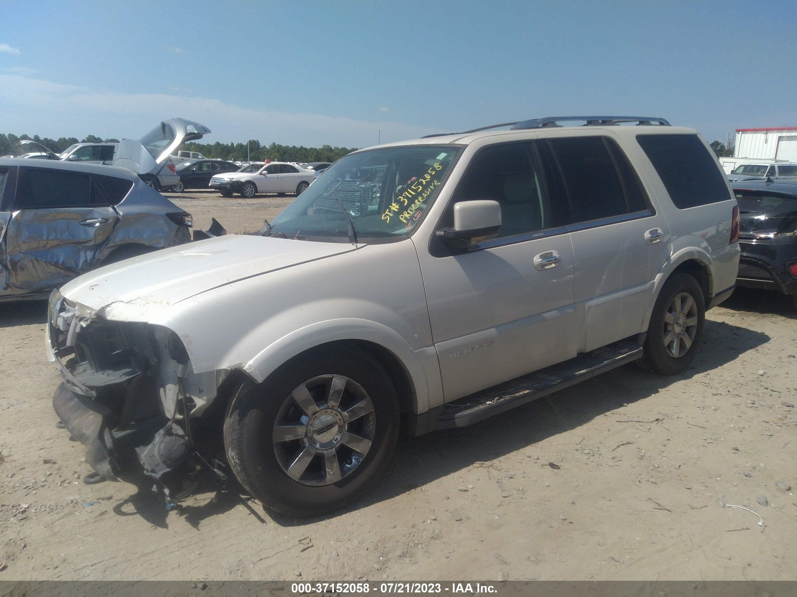 Photo 1 VIN: 5LMFU27596LJ14302 - LINCOLN NAVIGATOR 