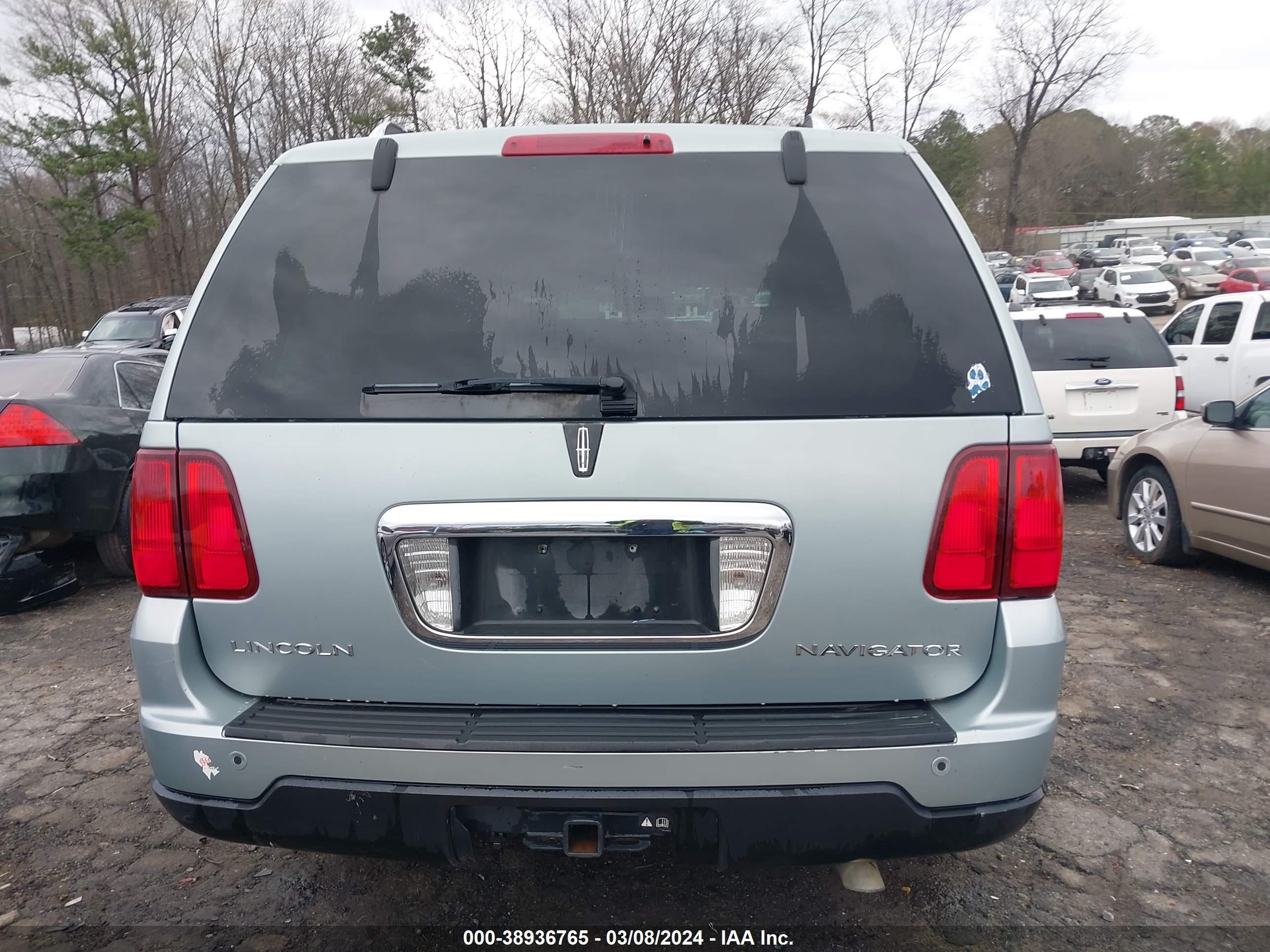 Photo 15 VIN: 5LMFU275X5LJ04764 - LINCOLN NAVIGATOR 