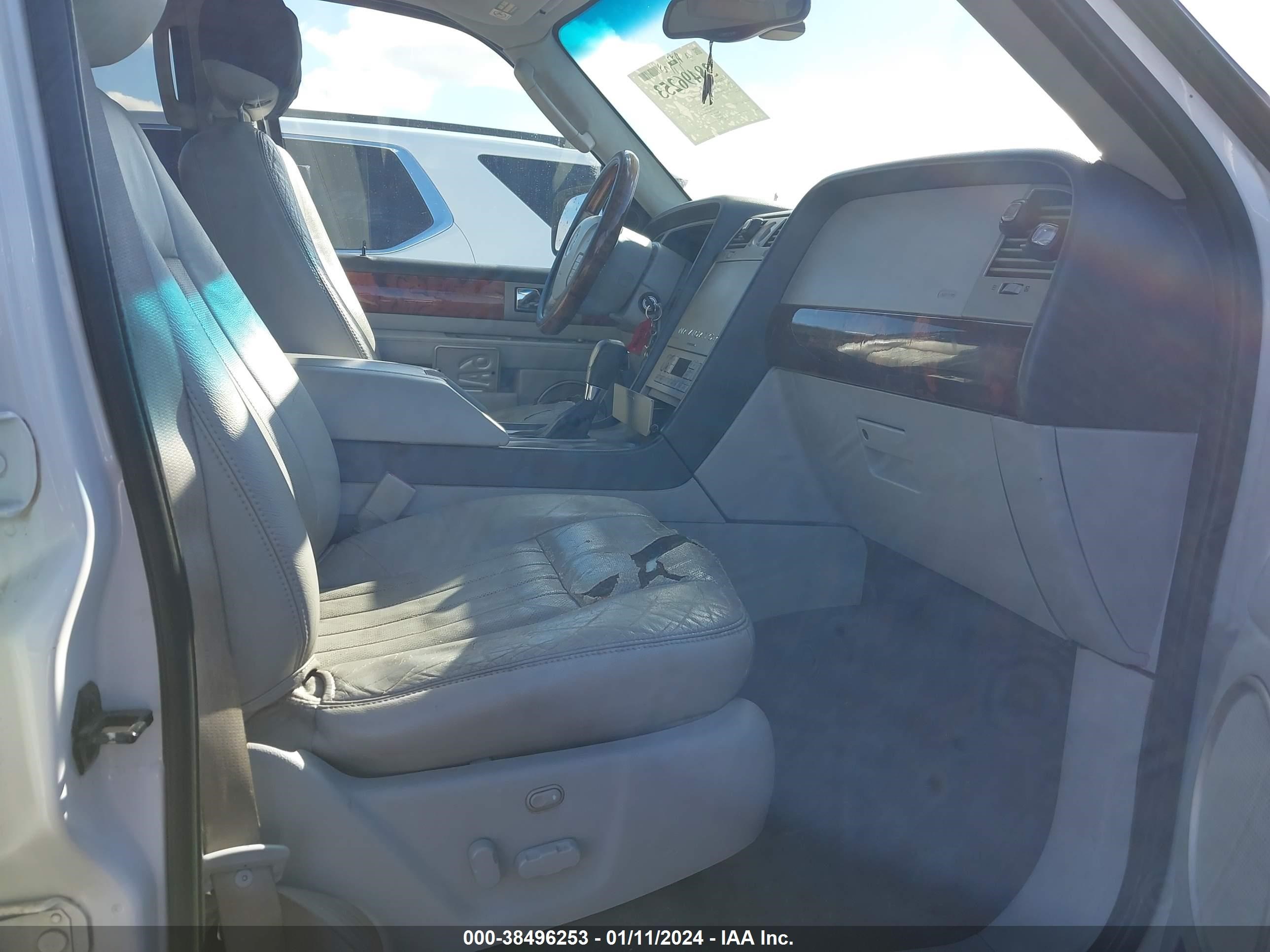 Photo 4 VIN: 5LMFU27R64LJ07629 - LINCOLN NAVIGATOR 