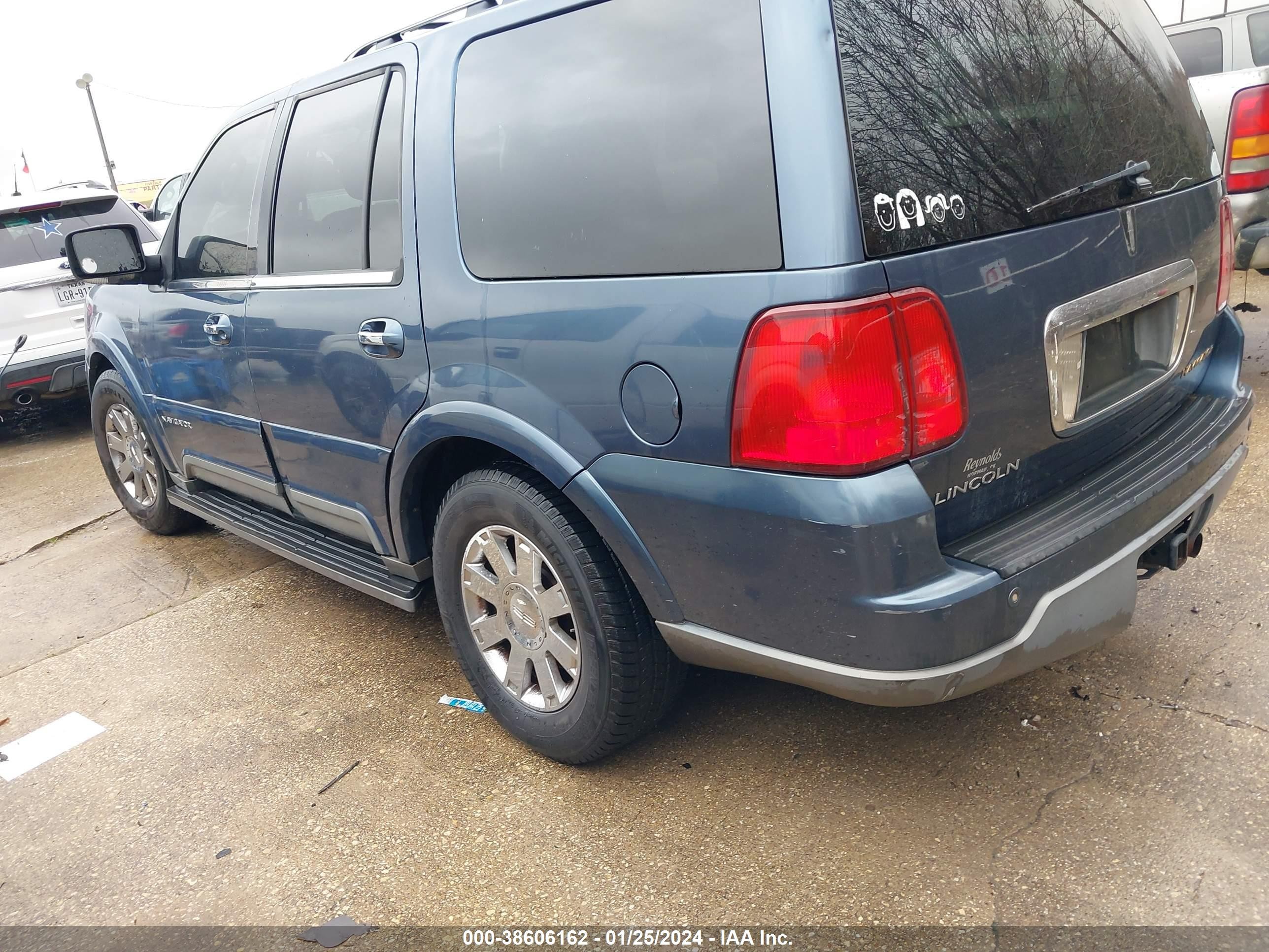 Photo 2 VIN: 5LMFU27R74LJ05260 - LINCOLN NAVIGATOR 