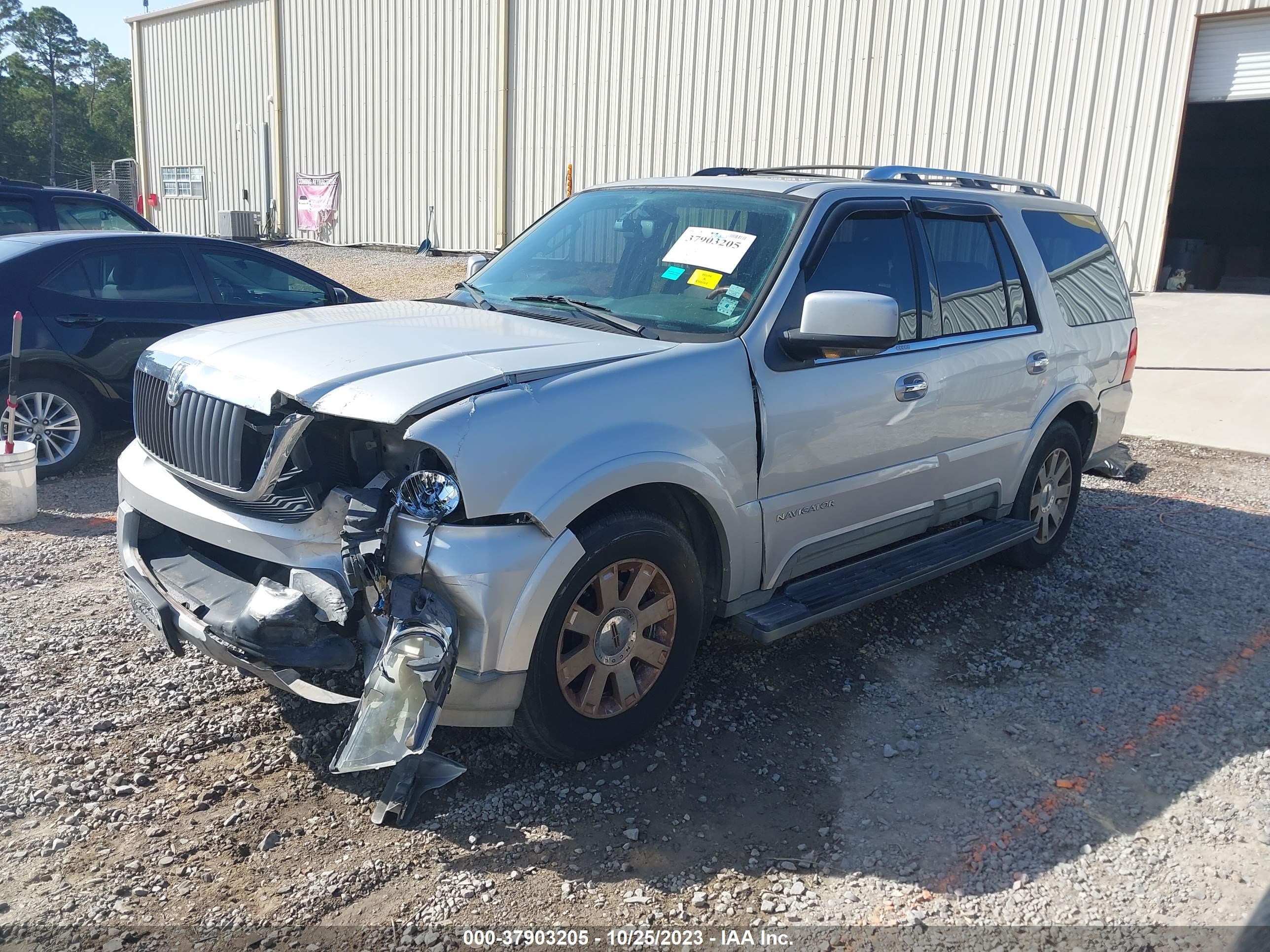 Photo 1 VIN: 5LMFU27R84LJ29583 - LINCOLN NAVIGATOR 